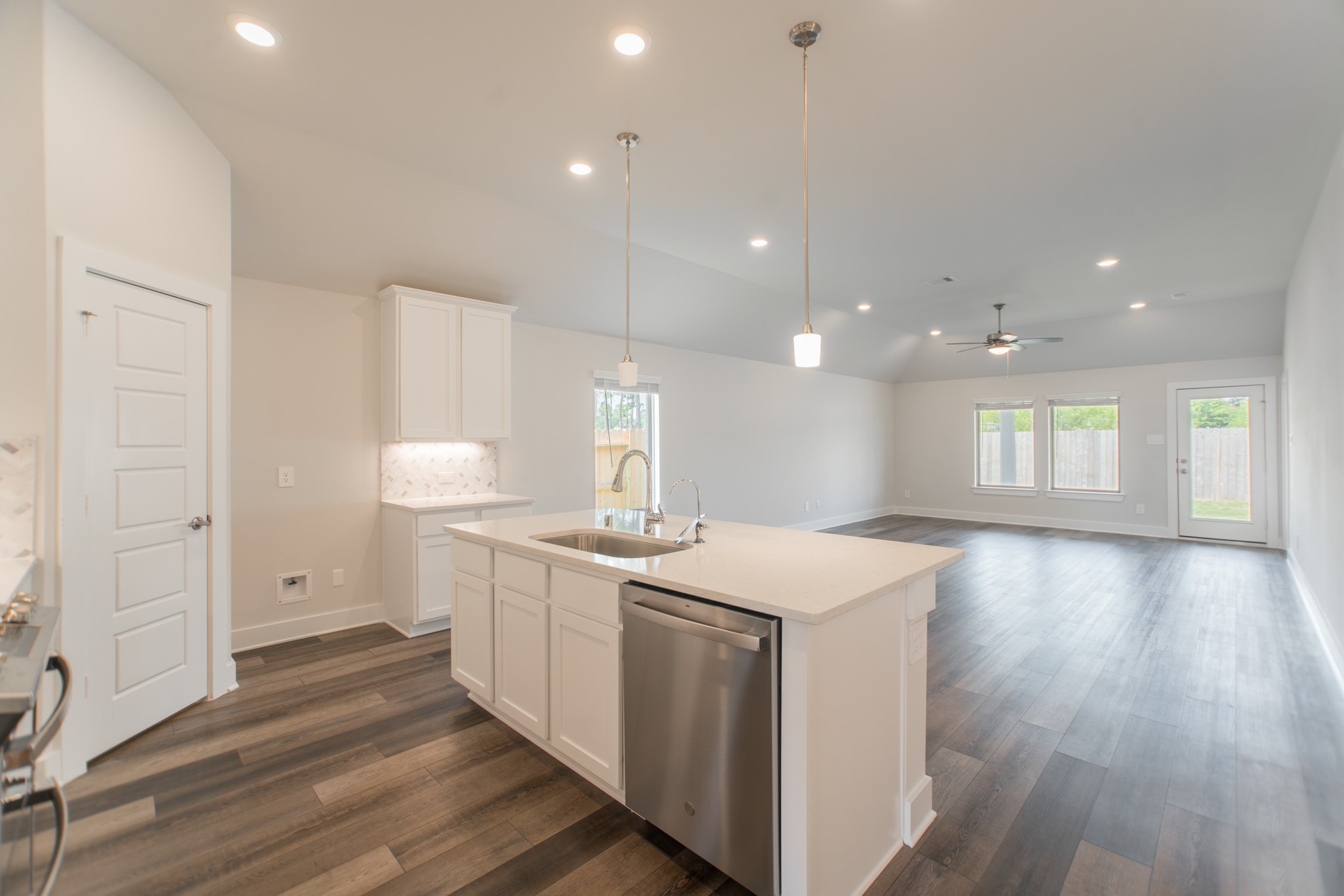 10289 South Goshawk Trail Property Photo 16