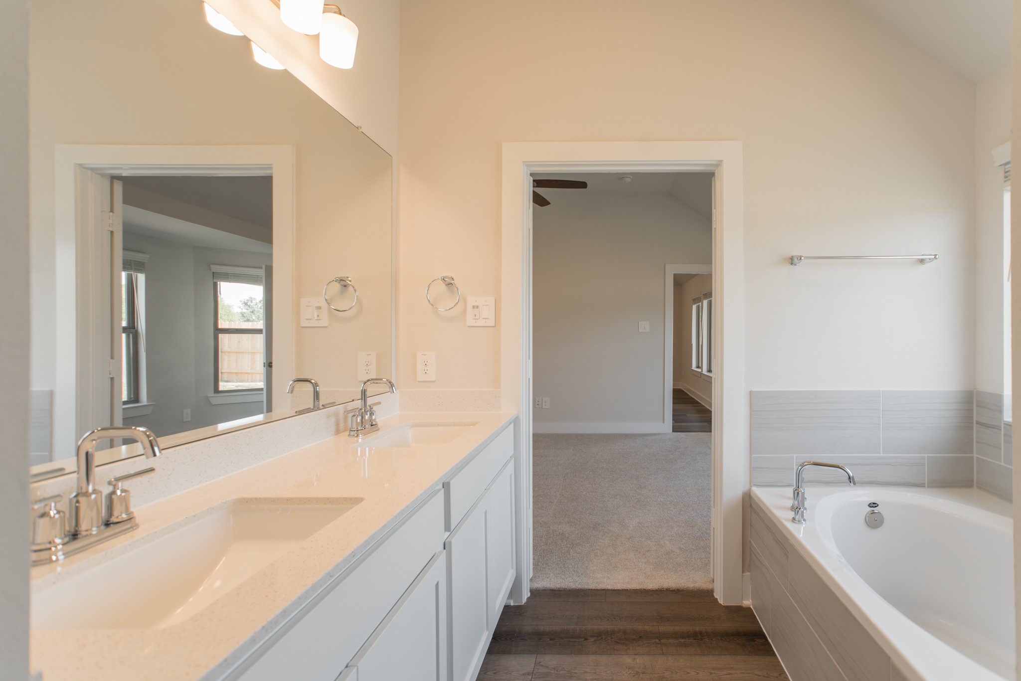 10289 South Goshawk Trail Property Photo 28