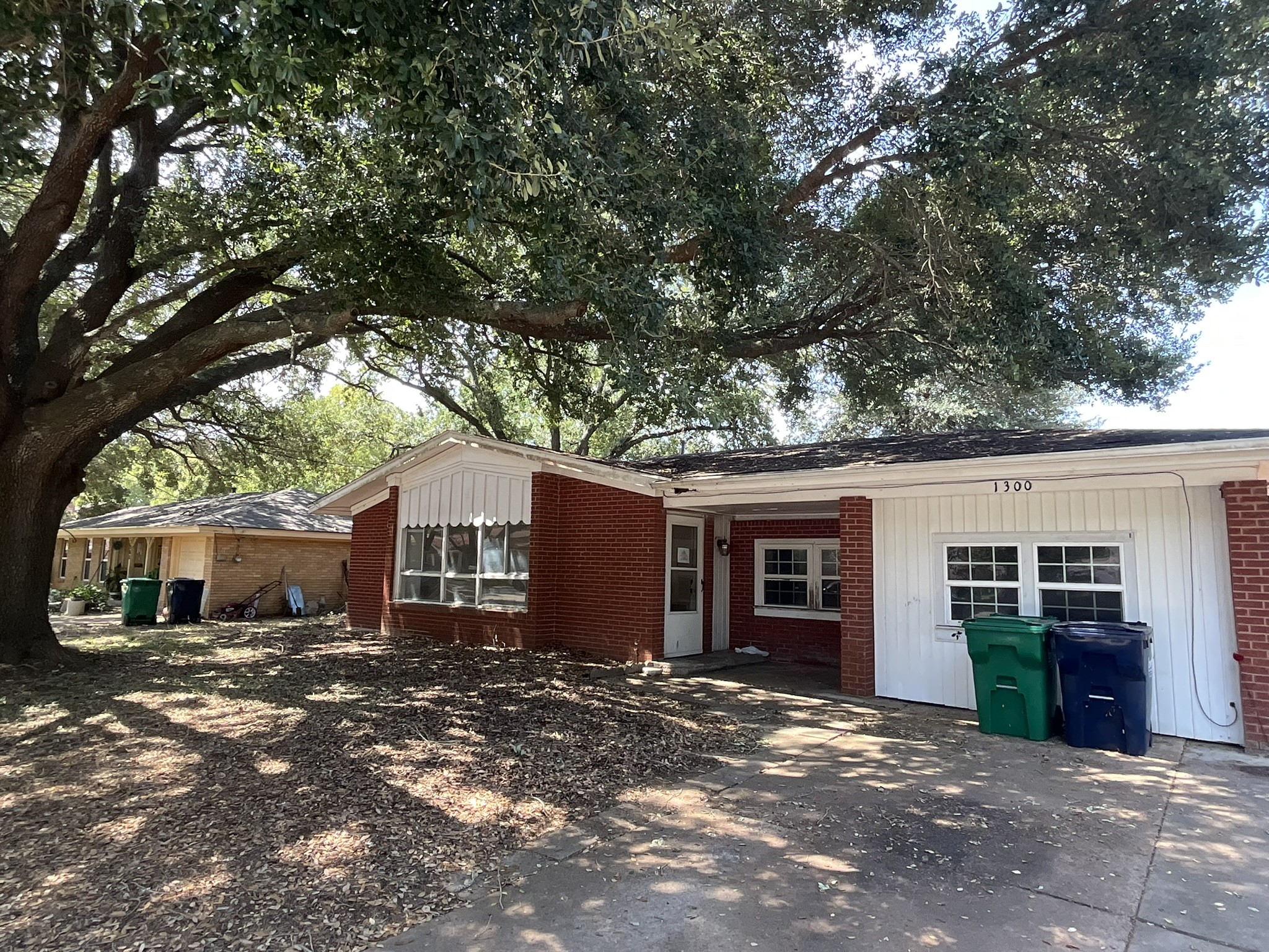 1300 Tom Dee Street Property Photo 2