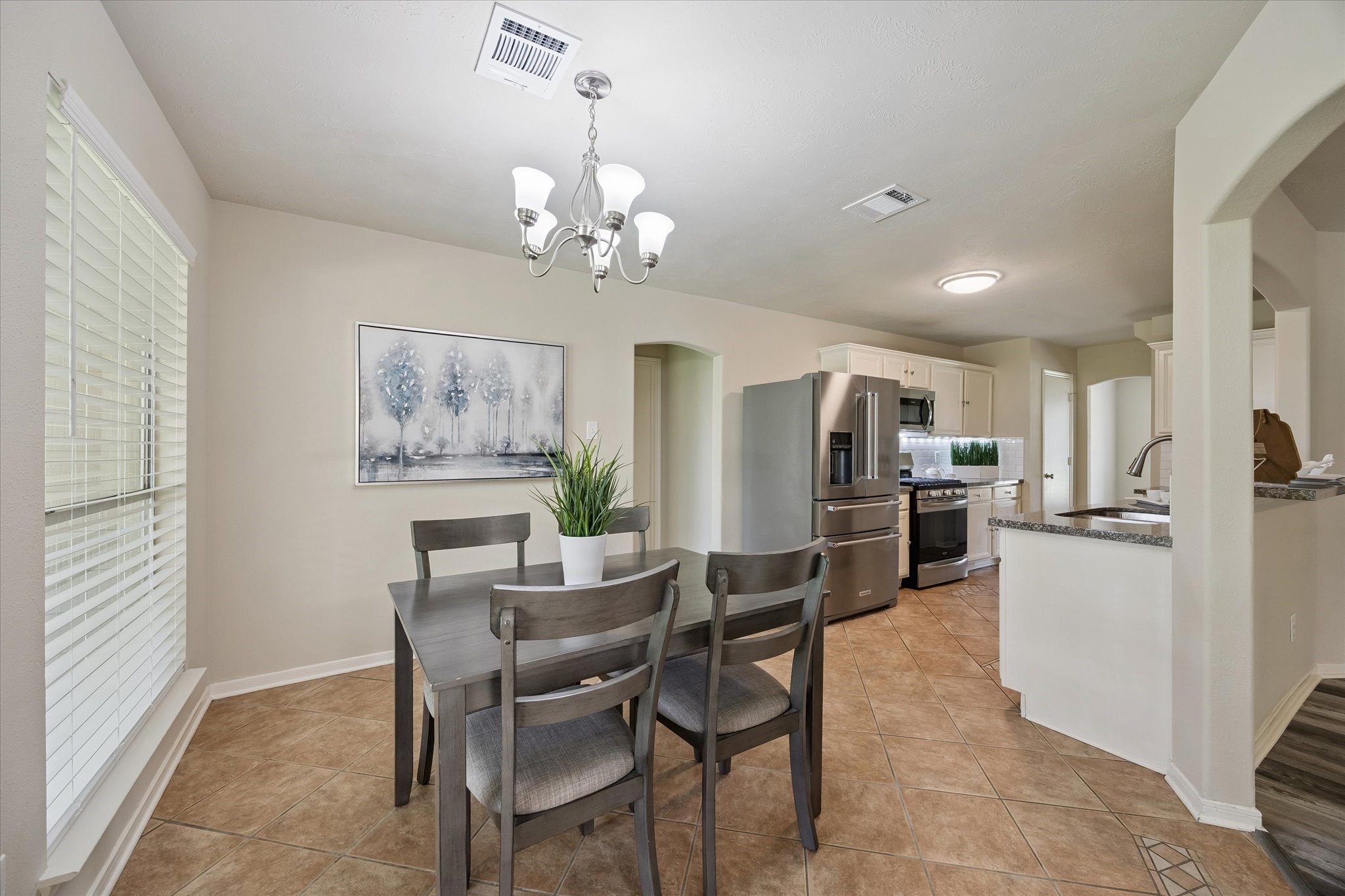 22722 Tara Way Drive Property Photo 8