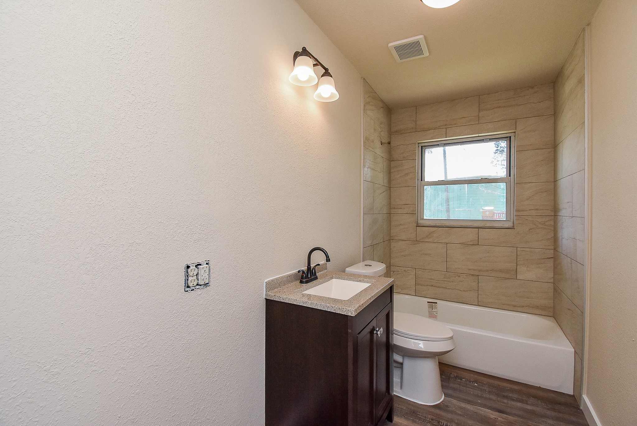 1410 S Columbia Drive 36 Property Photo 25