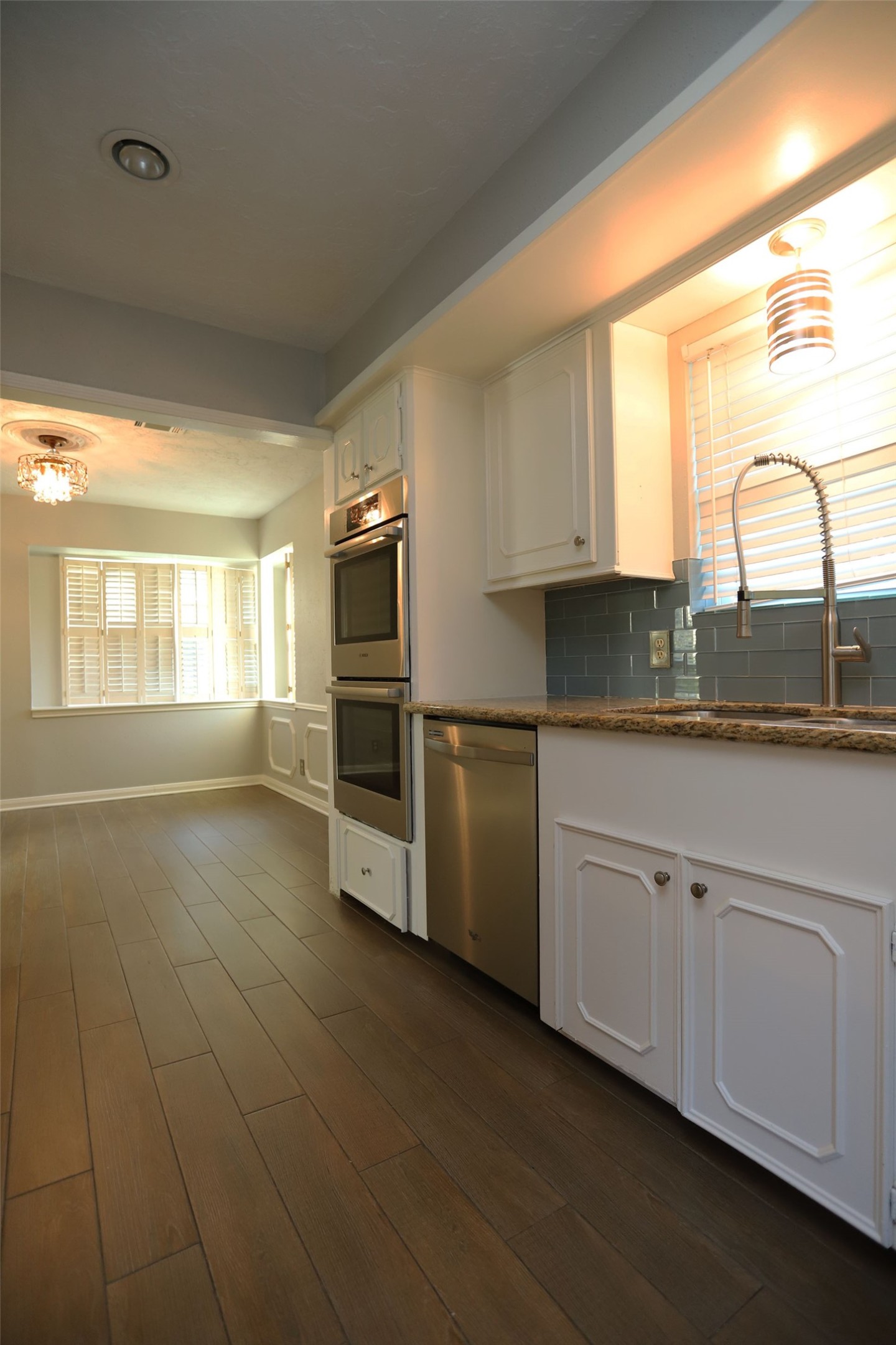 12870 Westella Drive Property Photo 9