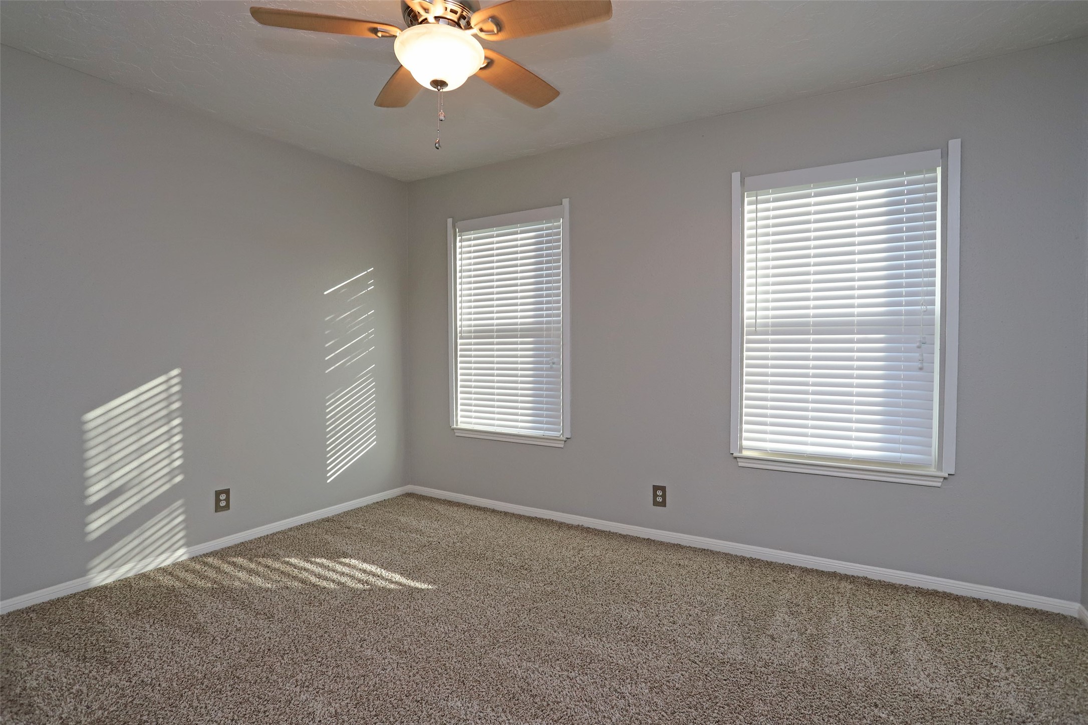 12870 Westella Drive Property Photo 16