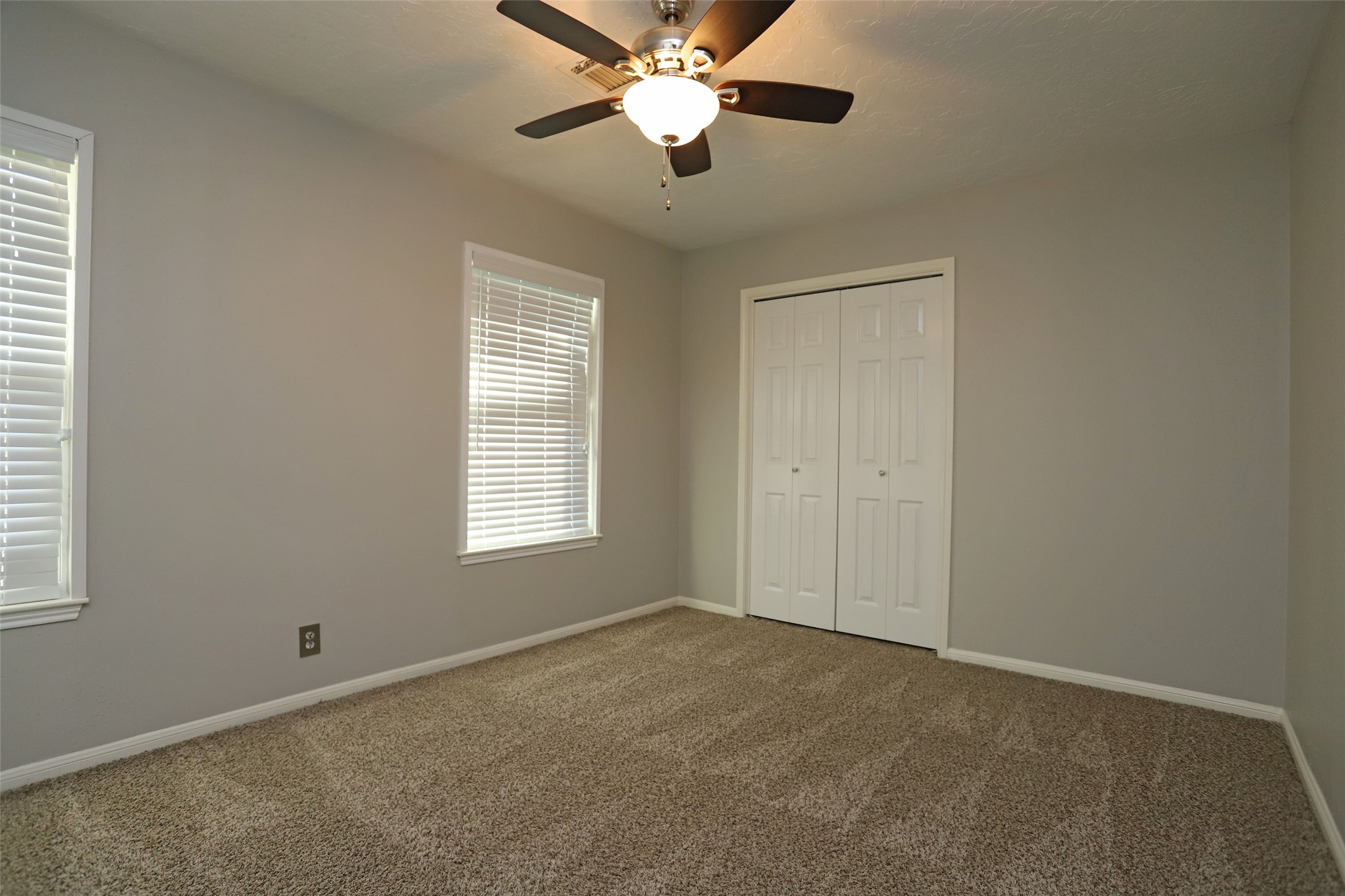 12870 Westella Drive Property Photo 18