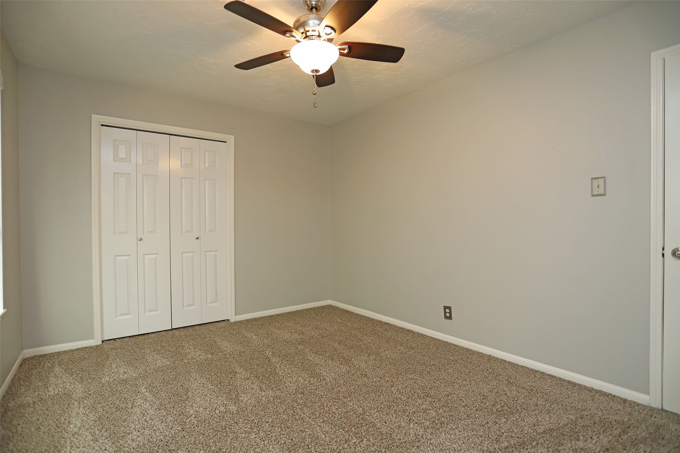 12870 Westella Drive Property Photo 19