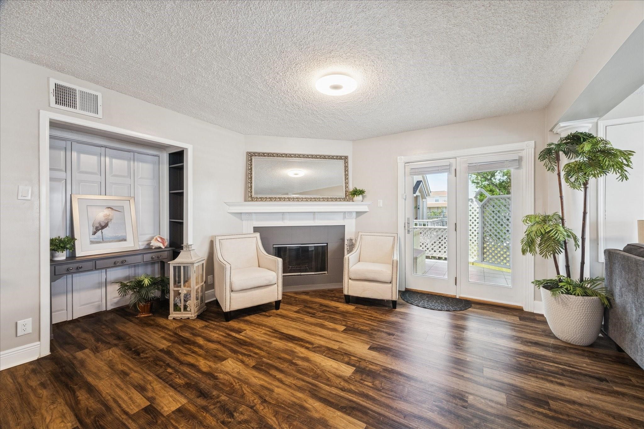 1330 Coral Way Property Photo 7