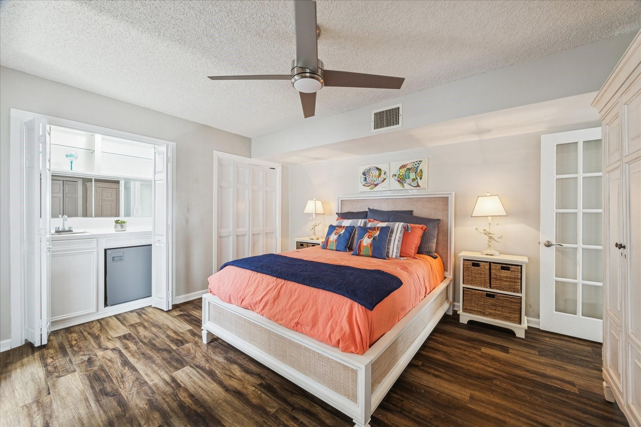 1330 Coral Way Property Photo 23
