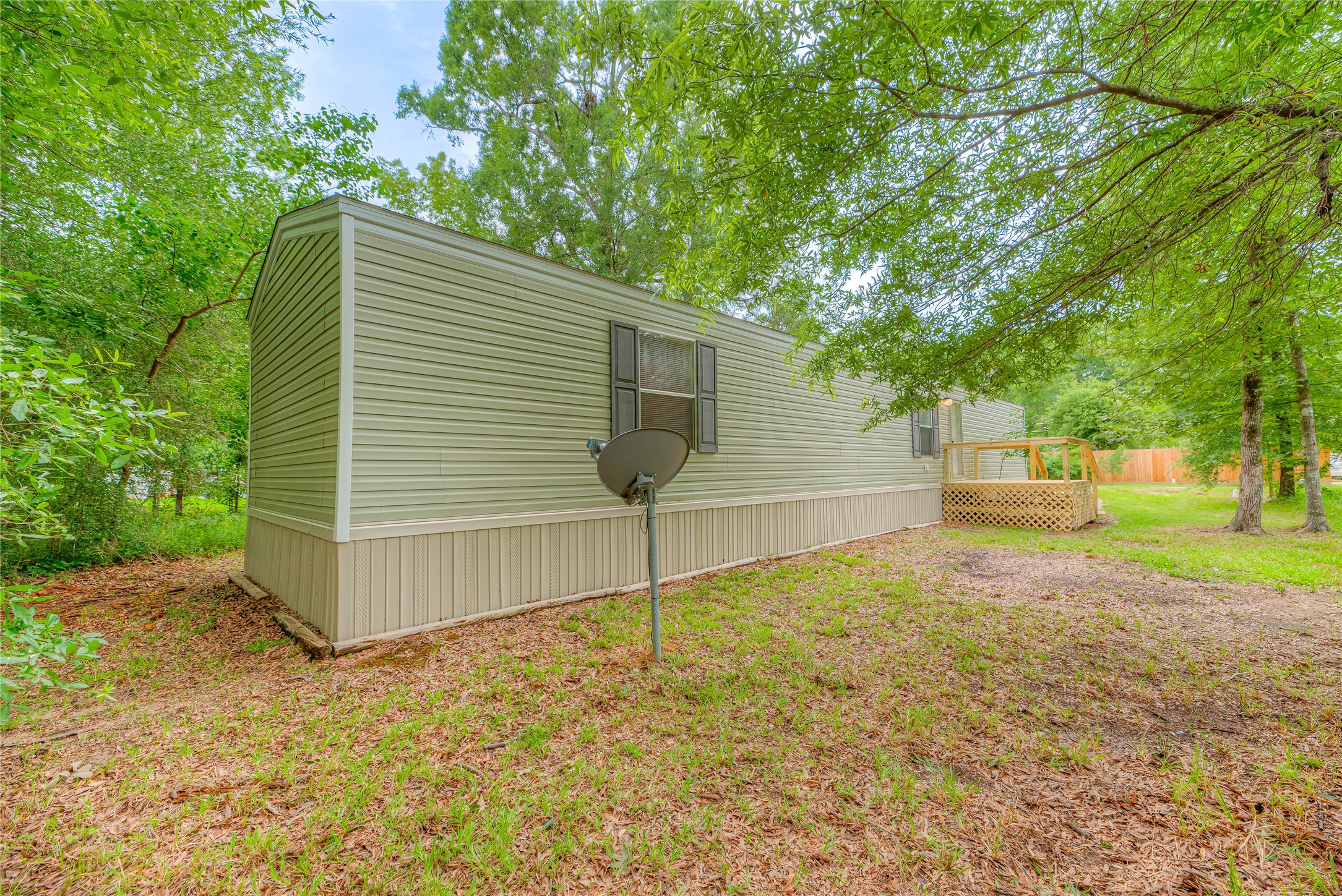 386 Ithica Property Photo 13