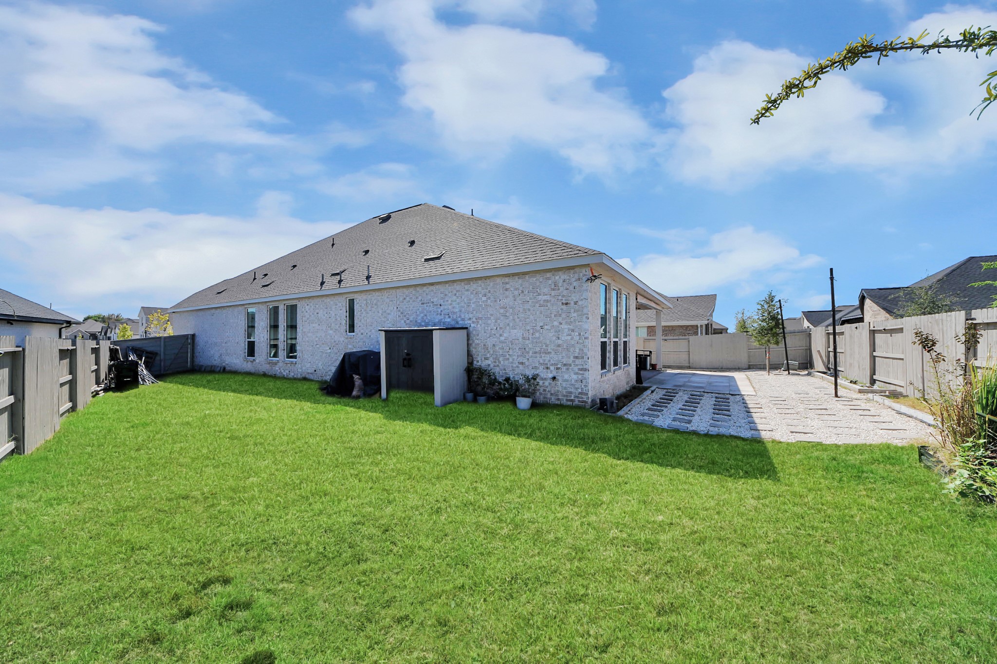 2443 Honeyberry Shrub Drive Property Photo 44