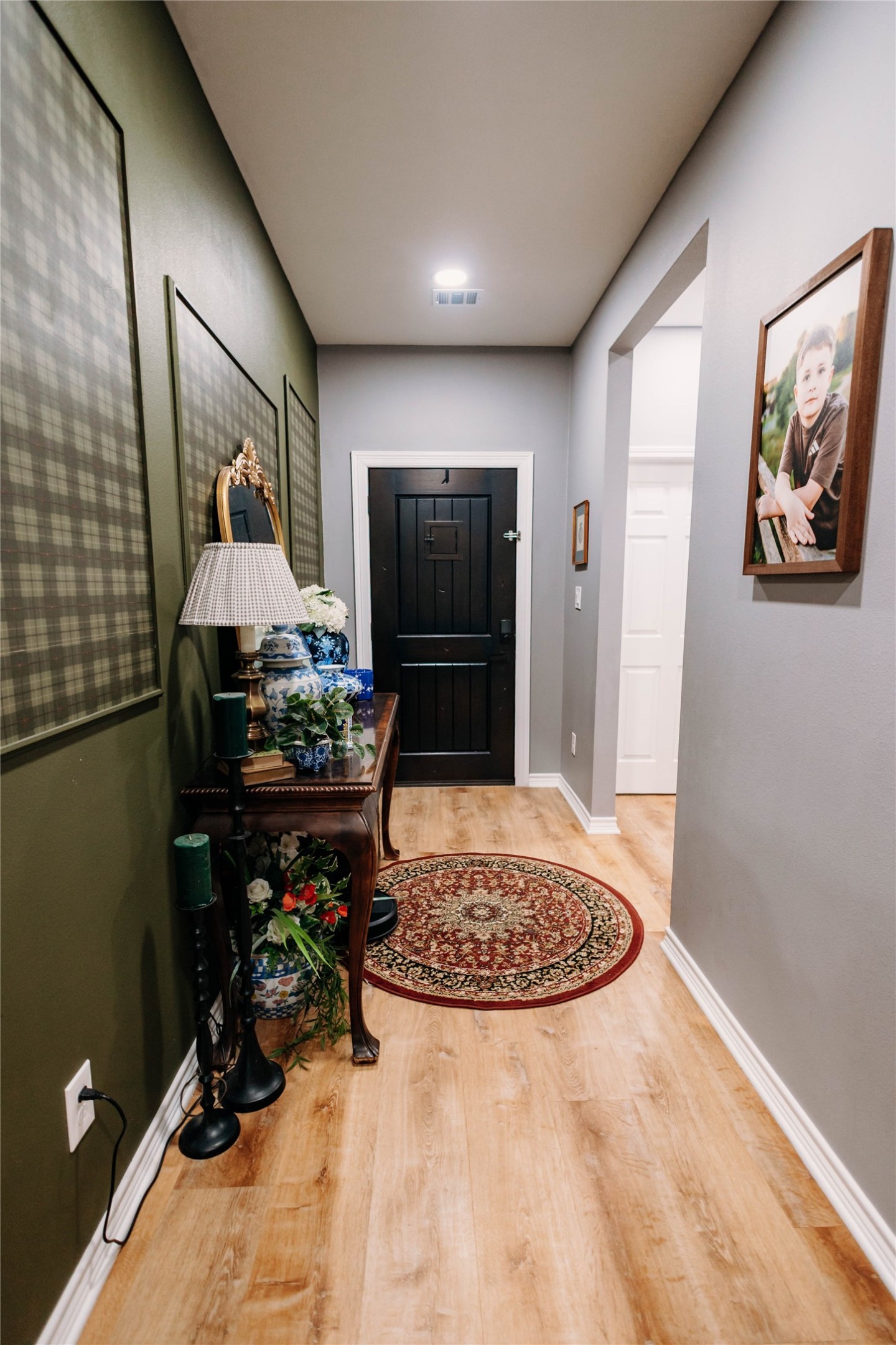 3305 Judythe Court Property Photo 4