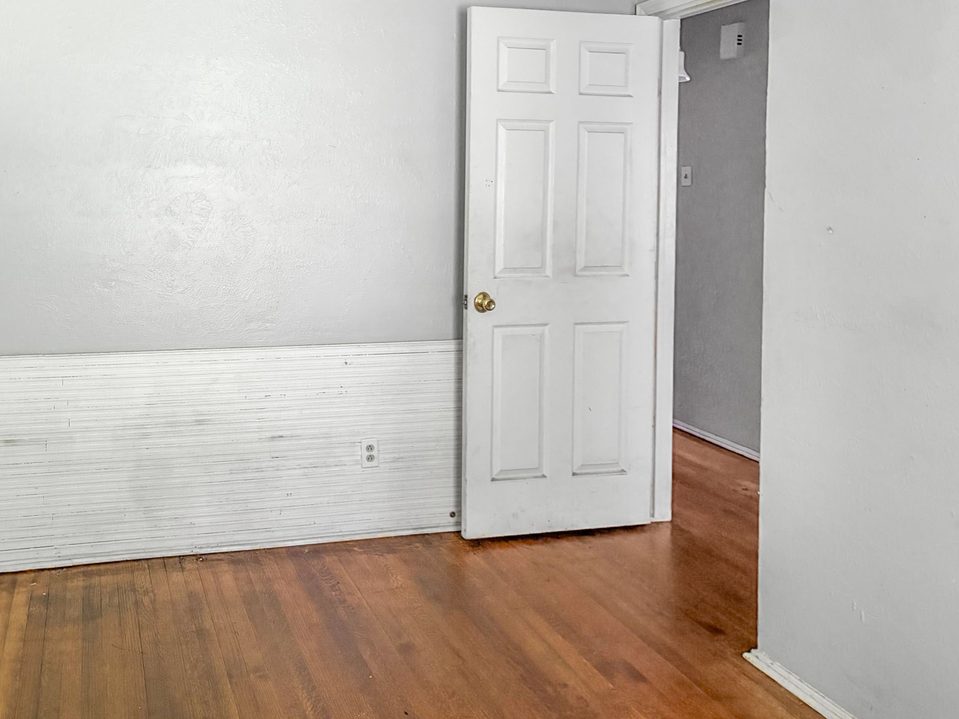 4423 Holloway Drive Property Photo 13