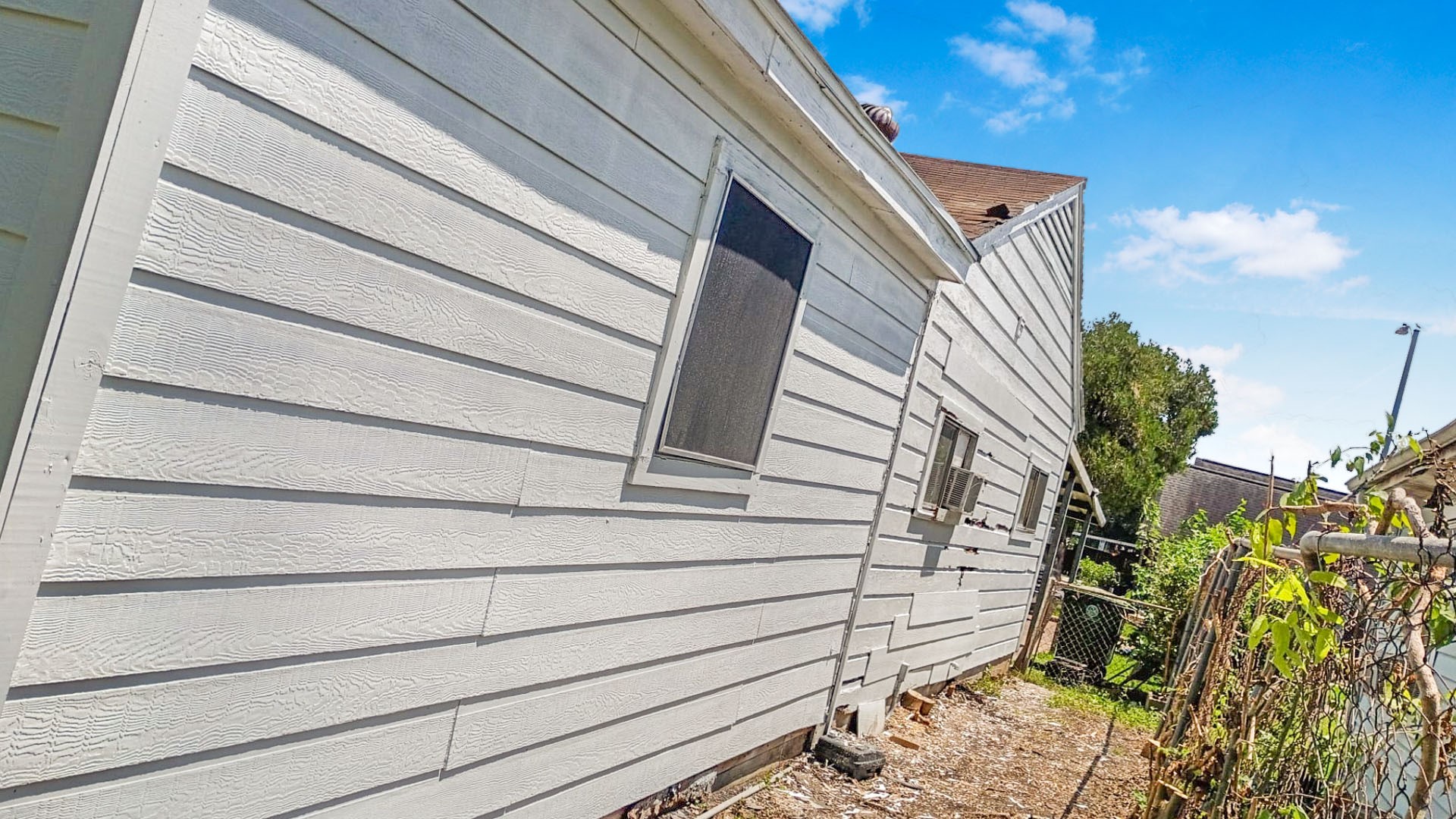 4423 Holloway Drive Property Photo 21