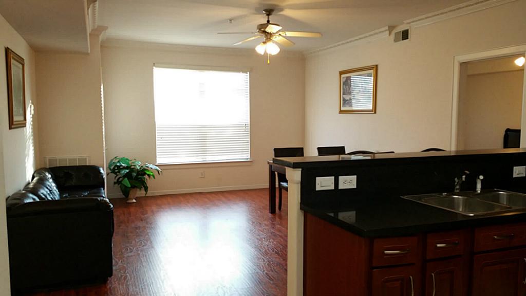 6655 W Sam Houston Parkway 2a Property Photo 3