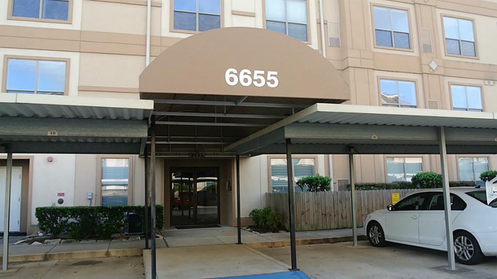 6655 W Sam Houston Parkway 2a Property Photo 13