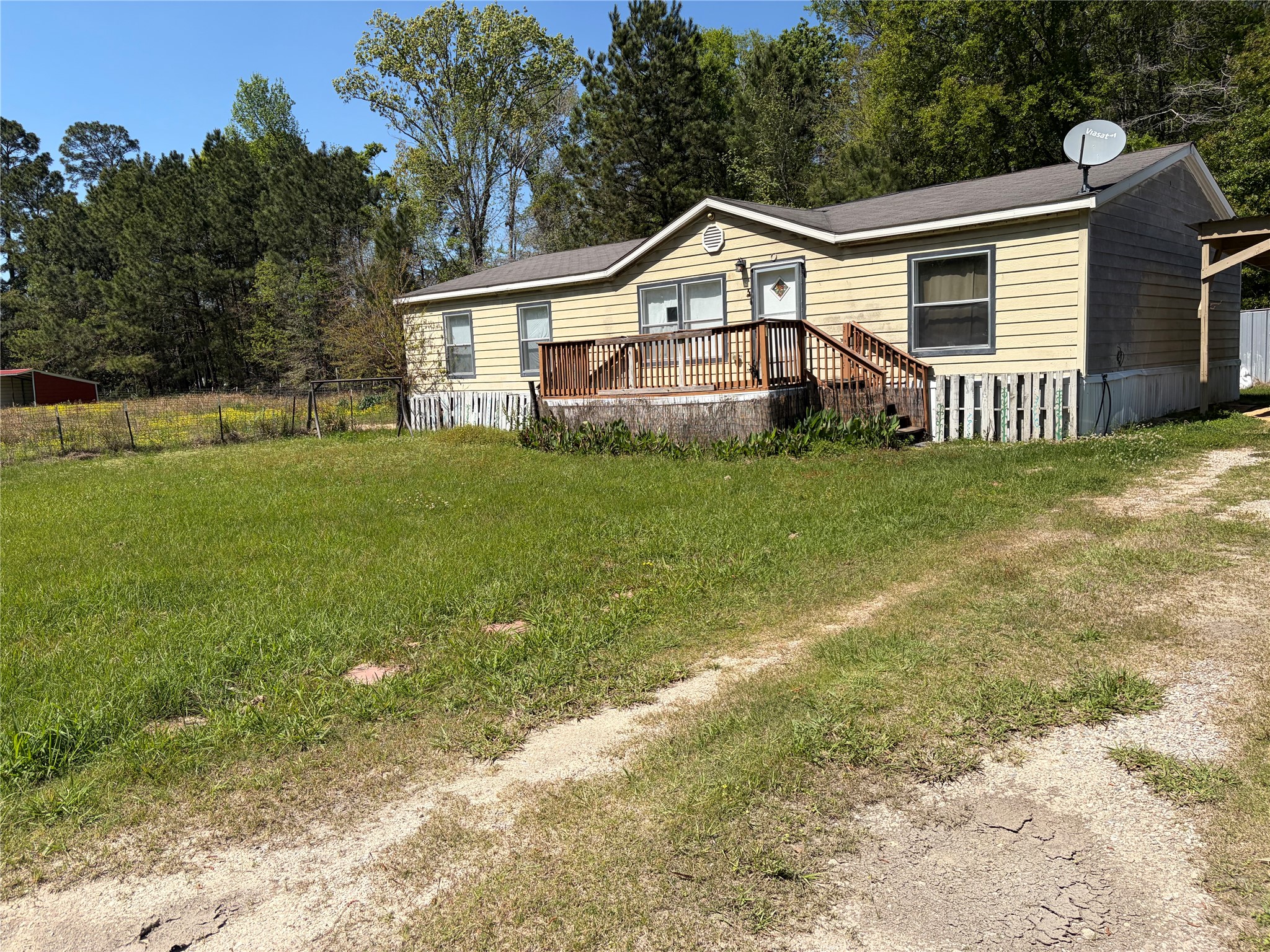 32 Long Leaf Drive B Property Photo 3