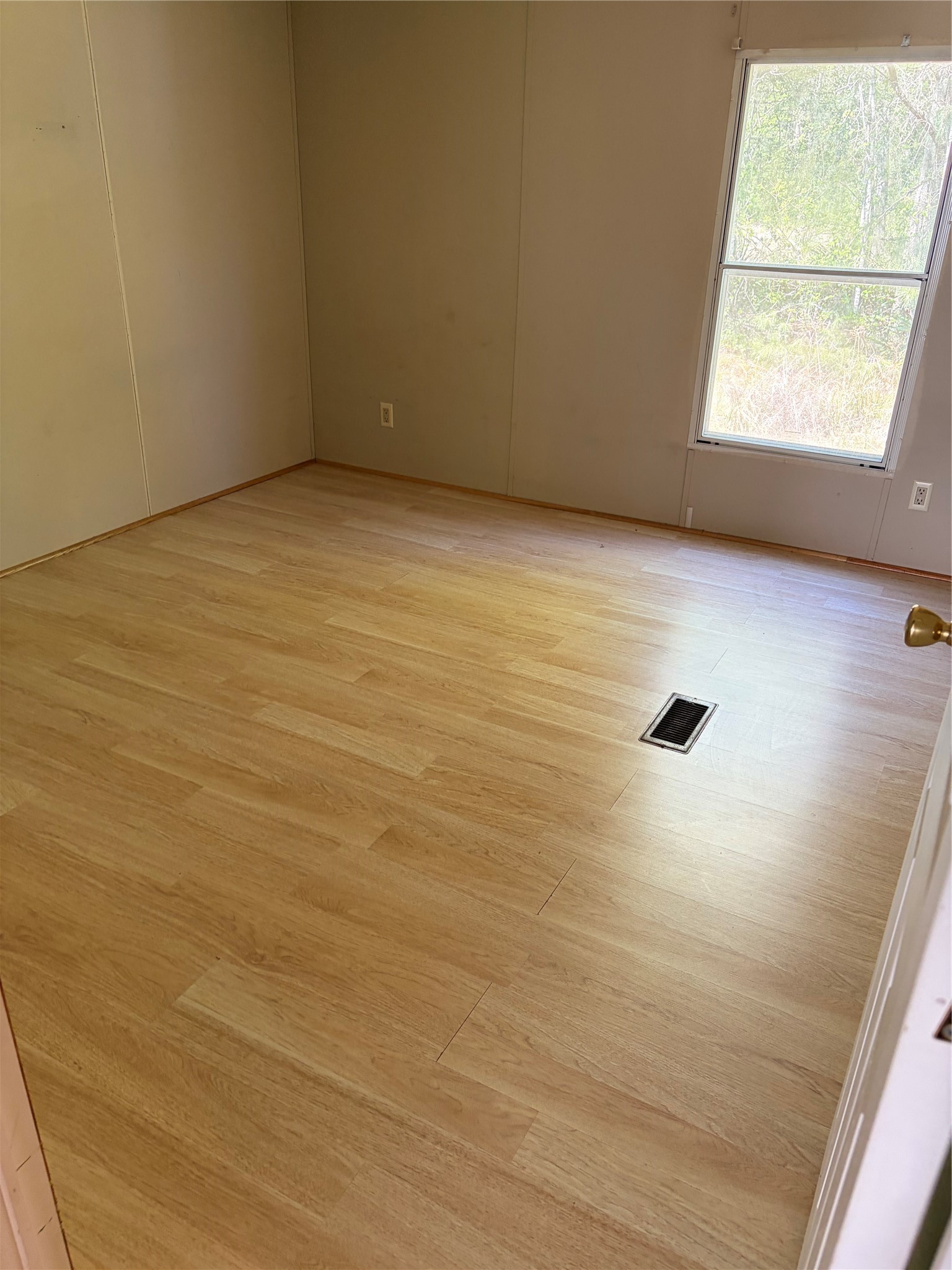 32 Long Leaf Drive B Property Photo 15