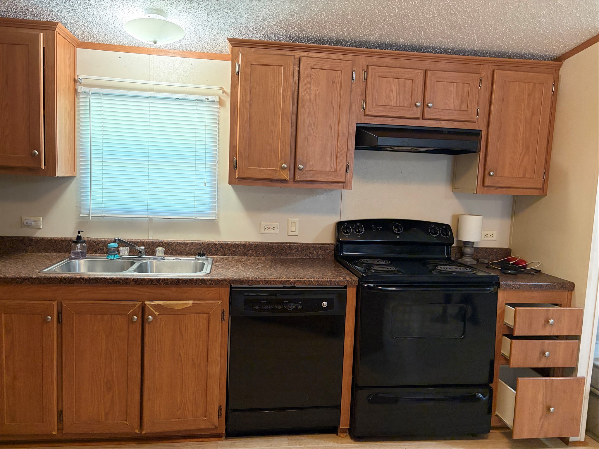 32 Long Leaf Drive B Property Photo 18