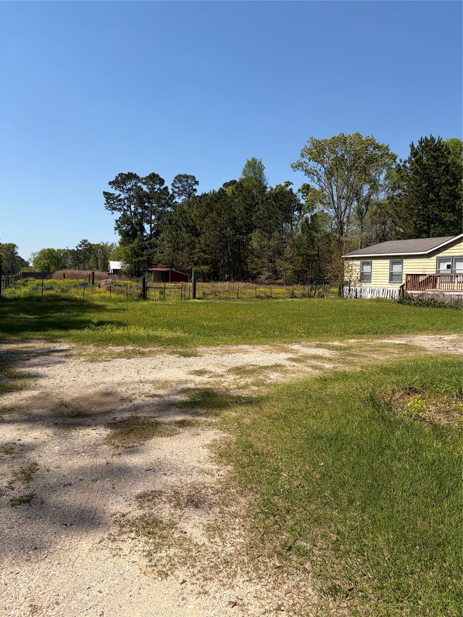 32 Long Leaf Drive B Property Photo 25