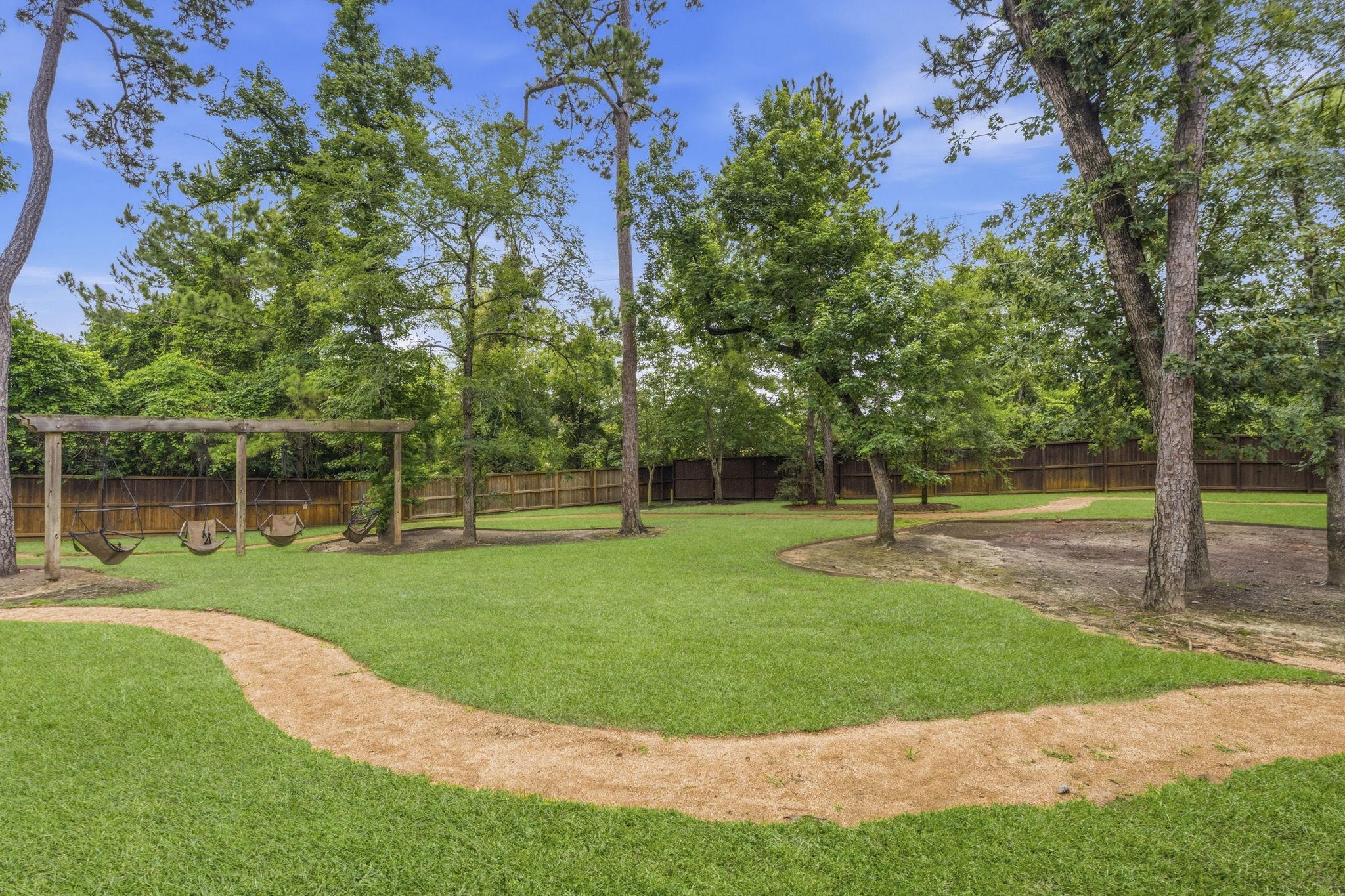 10 Coronet Ridge Court Property Photo 43