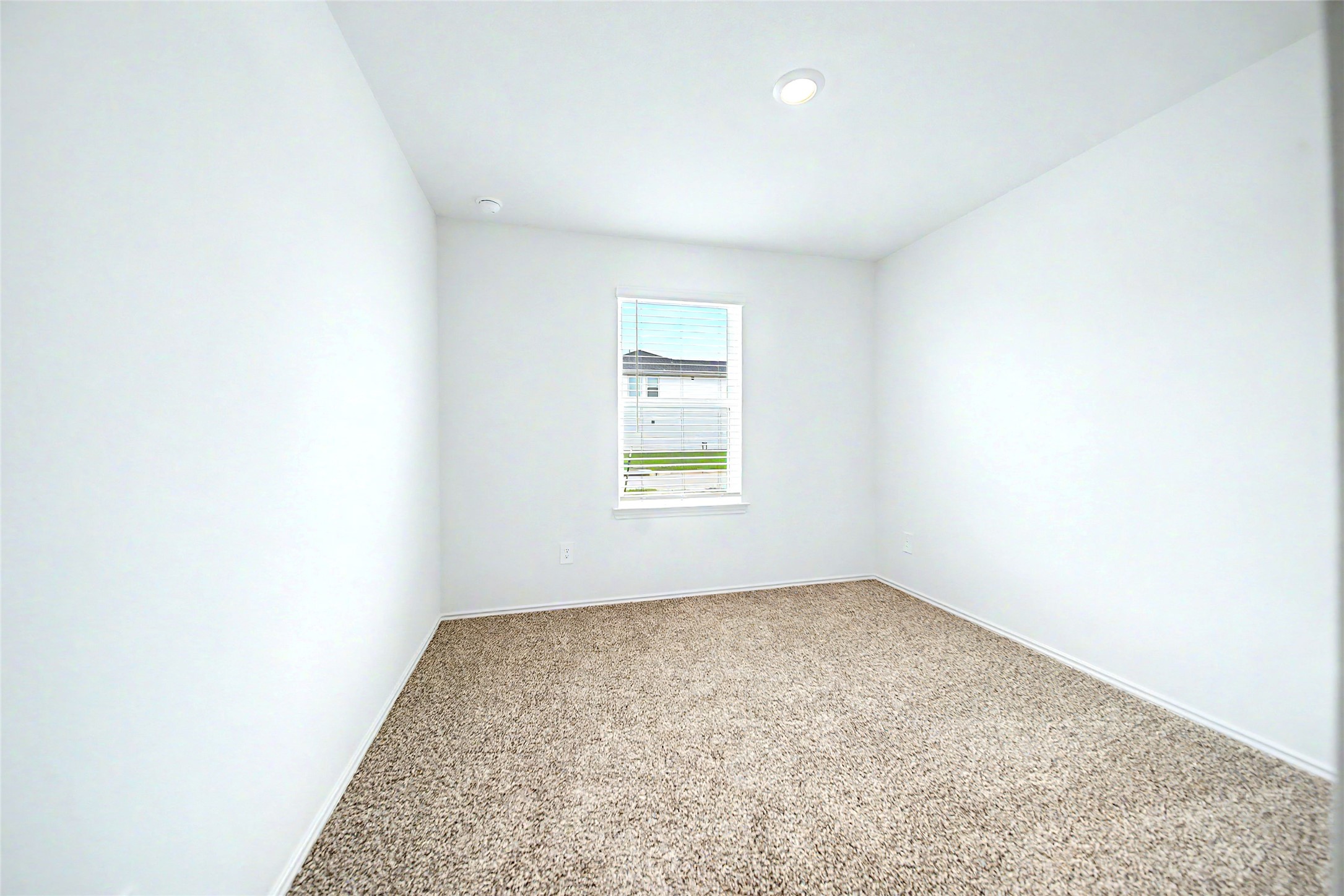 30519 Carter Cv Property Photo 4