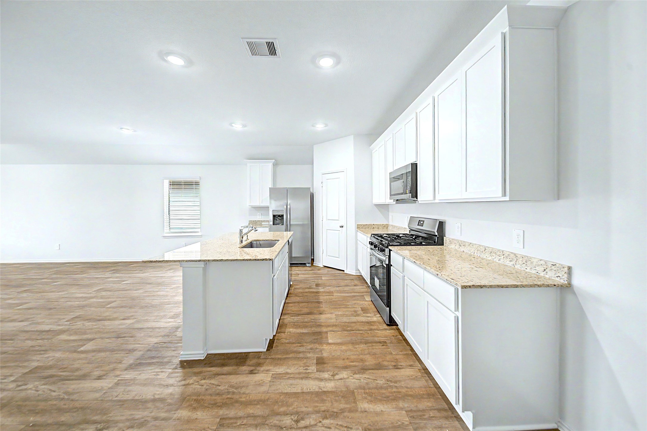 30519 Carter Cv Property Photo 7