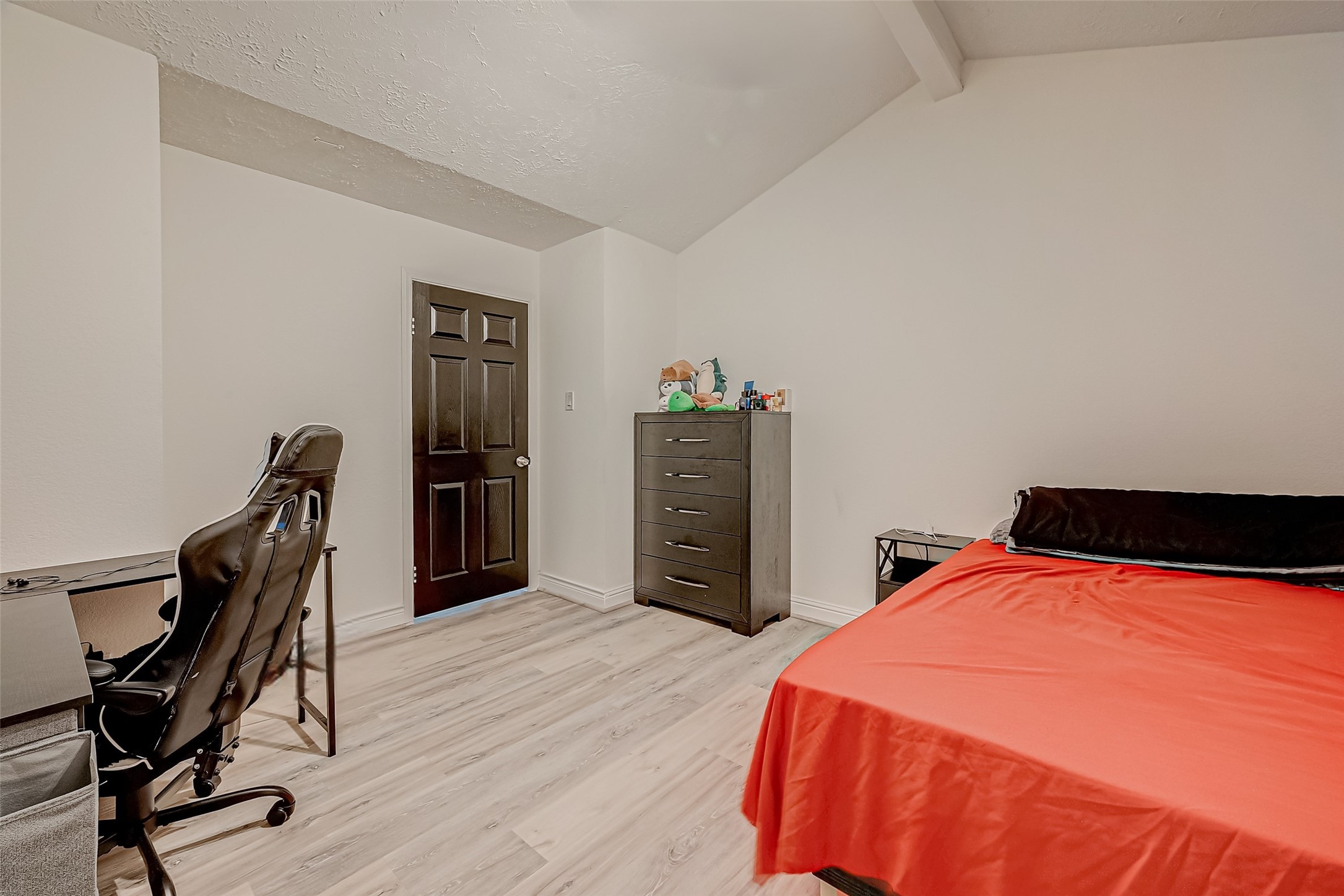 10002 Sageaspen Lane Property Photo 9