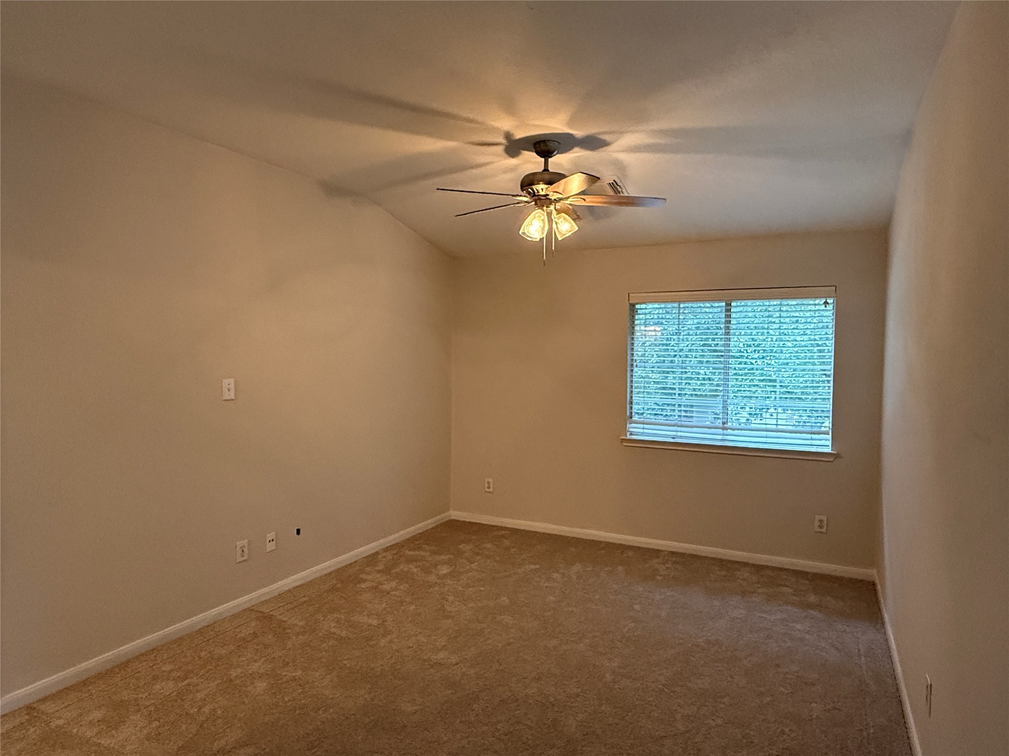 21315 Bella Mountain Drive Property Photo 13