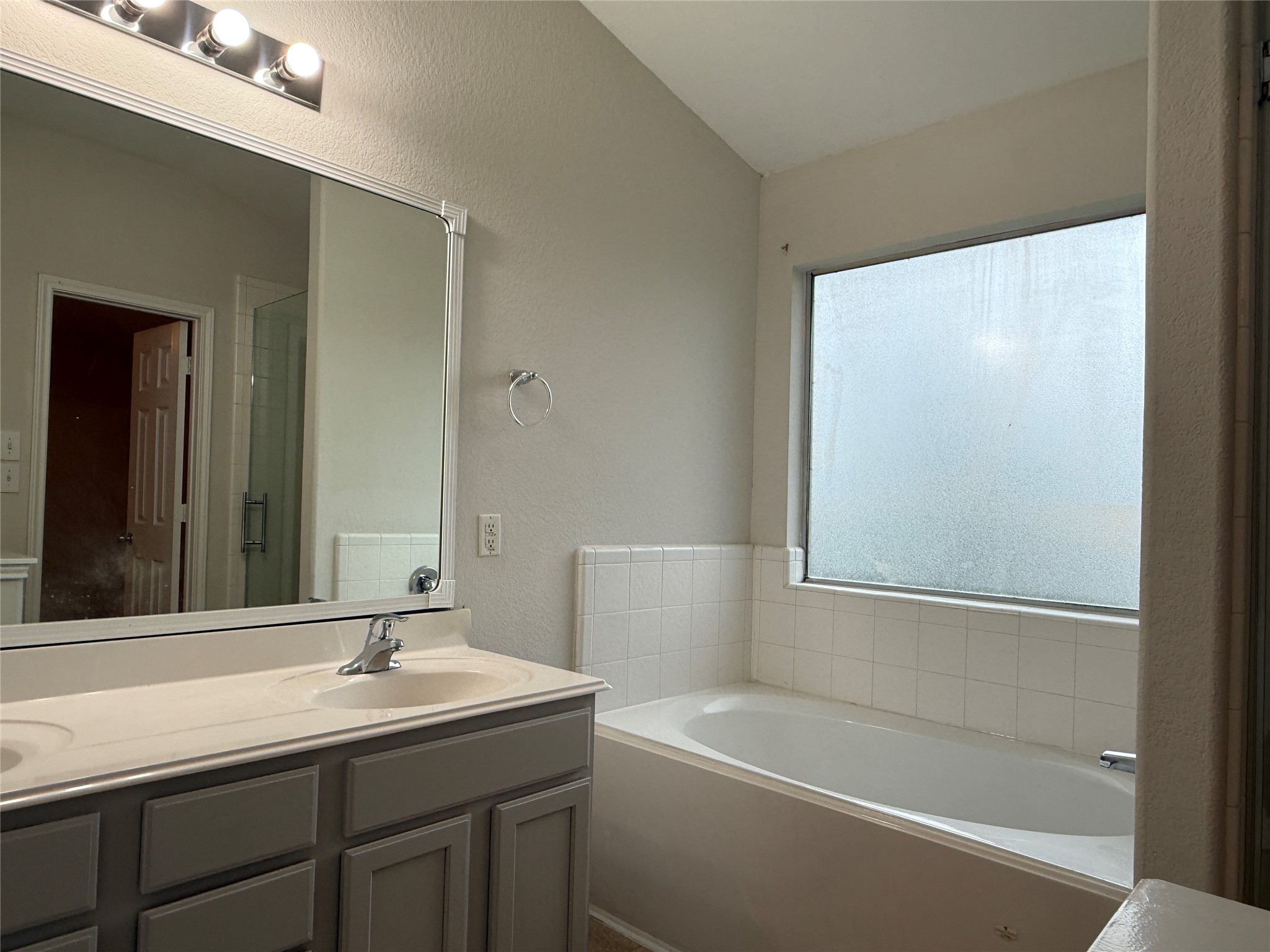 21315 Bella Mountain Drive Property Photo 25