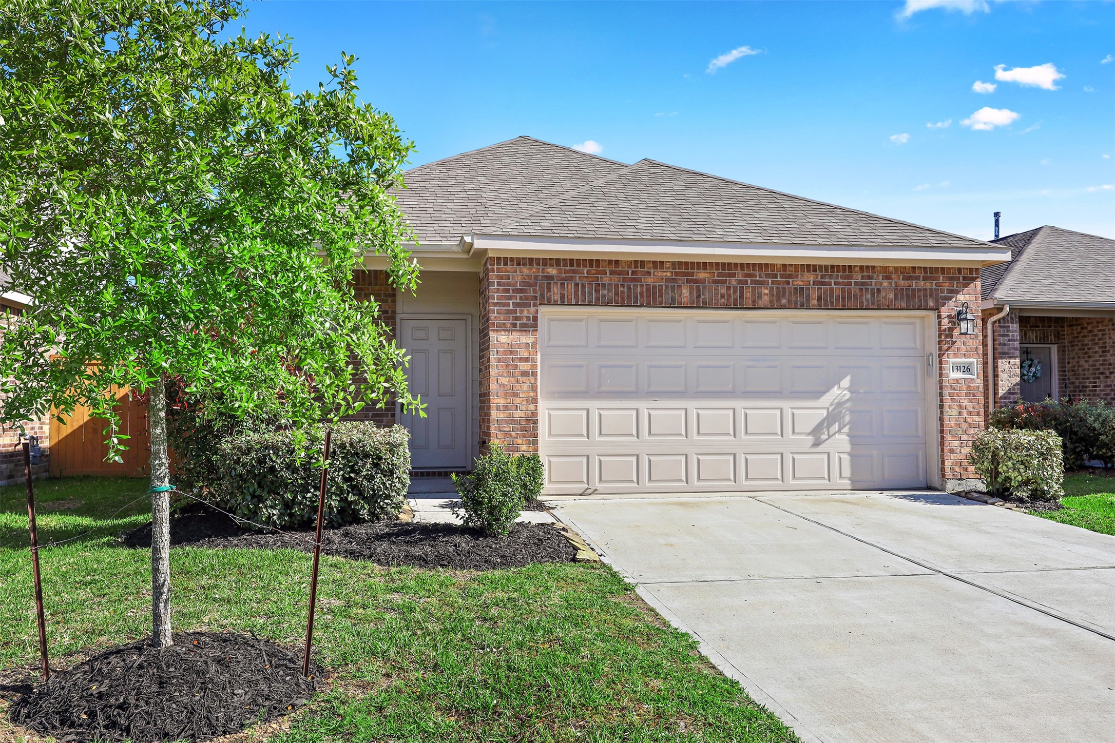 13126 Dancing Reed Drive Property Photo 3