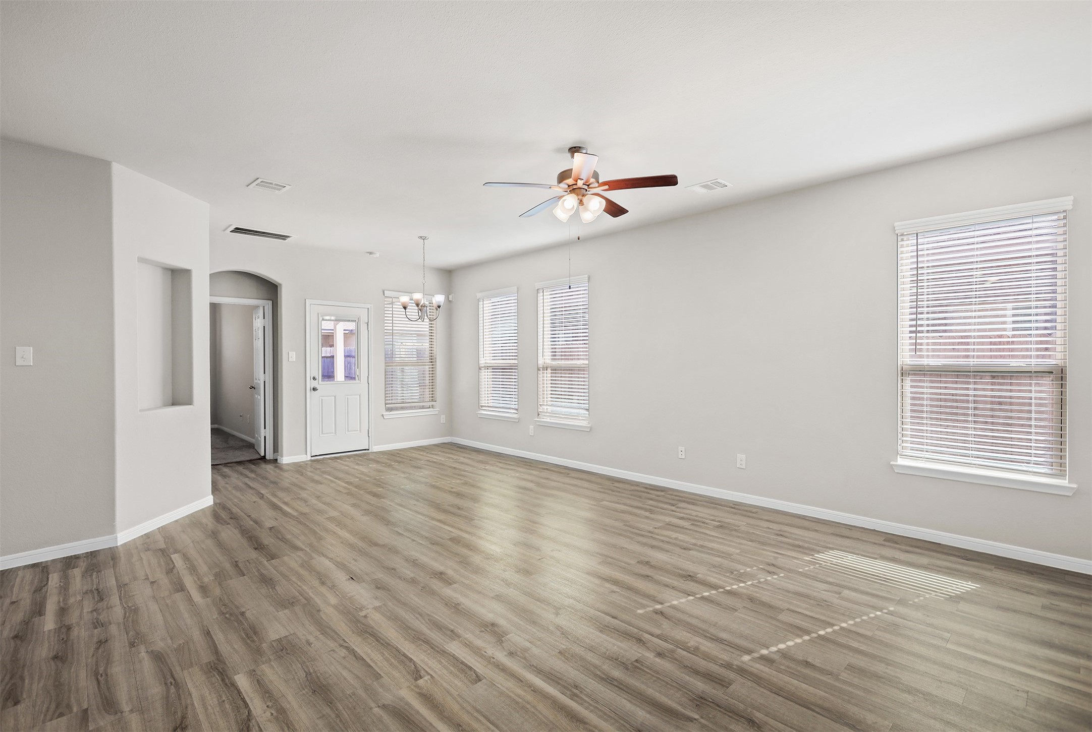 13126 Dancing Reed Drive Property Photo 6