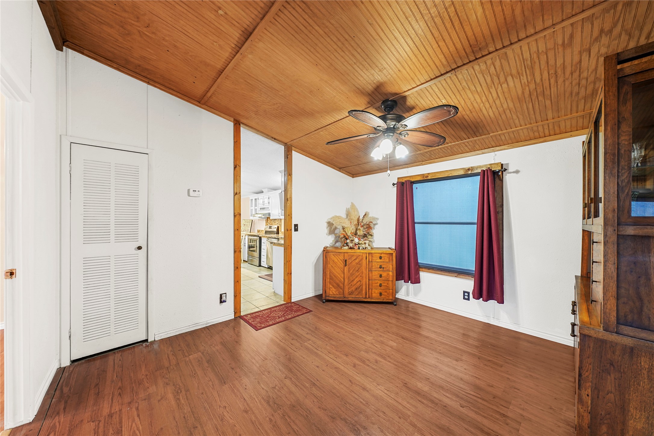 19645 Nordt Road Property Photo 8