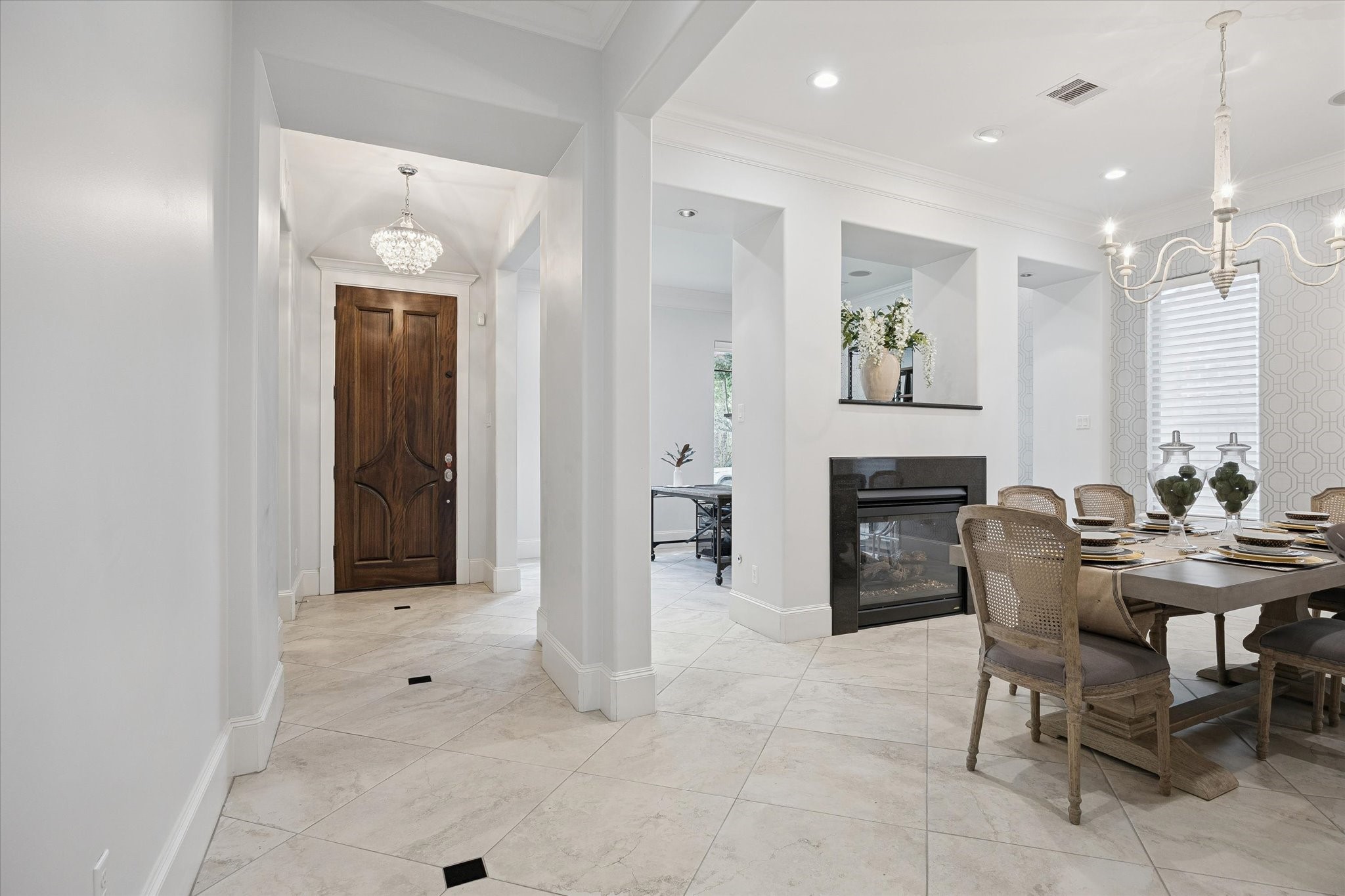 4022 Coleridge Street Property Photo 6