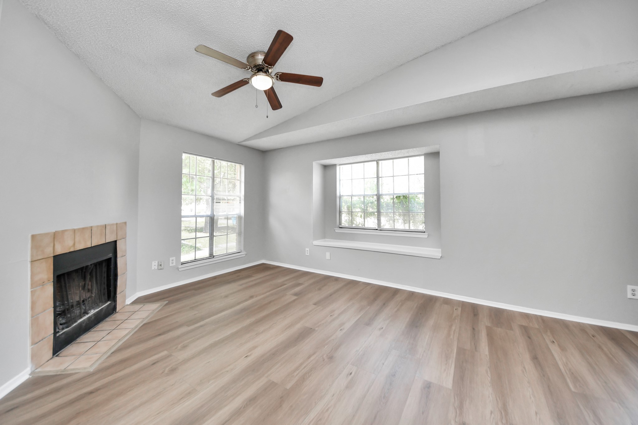 5526 Farley Unit A Drive A Property Photo 5