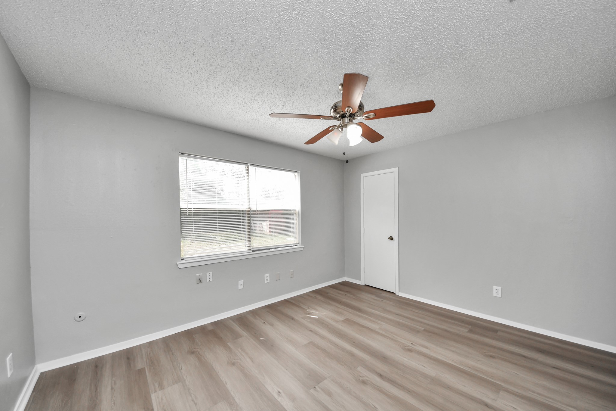 5526 Farley Unit A Drive A Property Photo 13