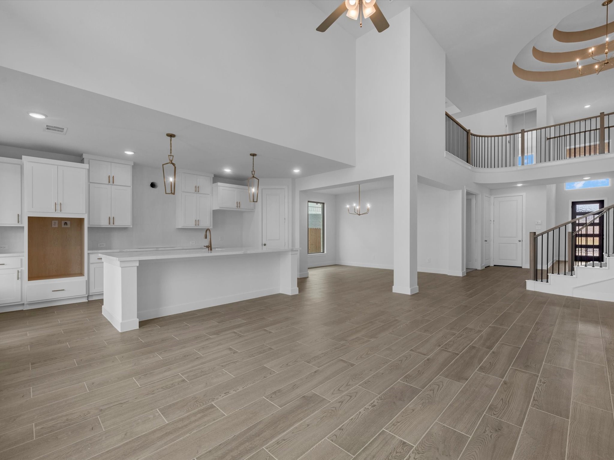18807 Jade Grove Street Property Photo 4