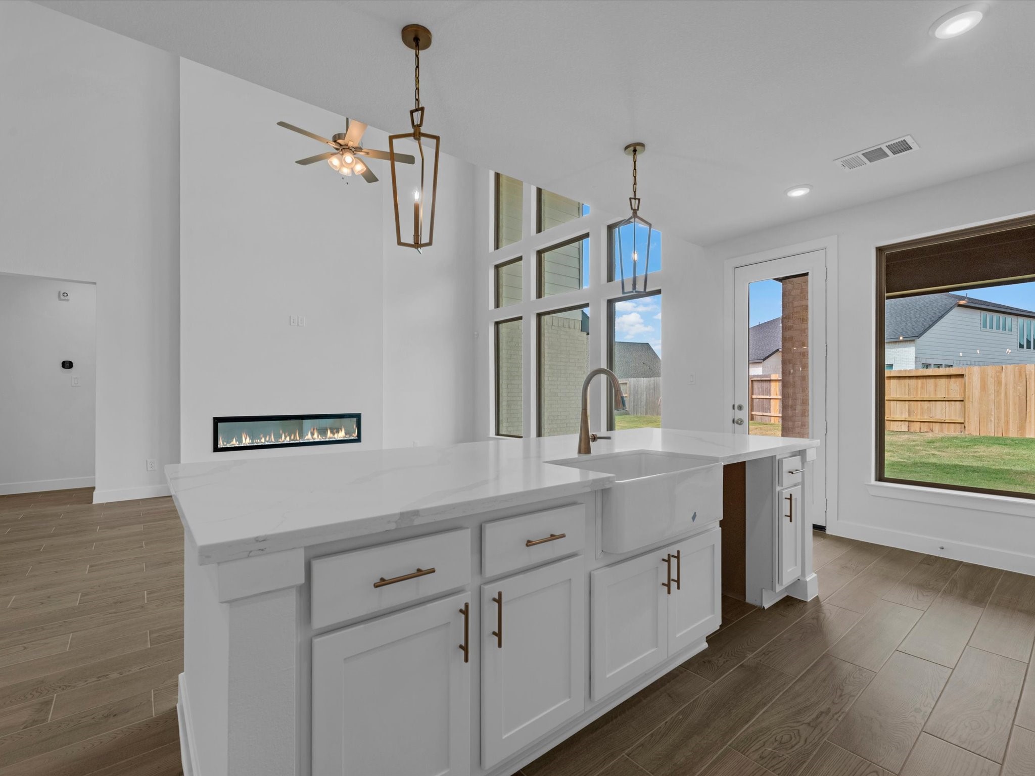 18807 Jade Grove Street Property Photo 8