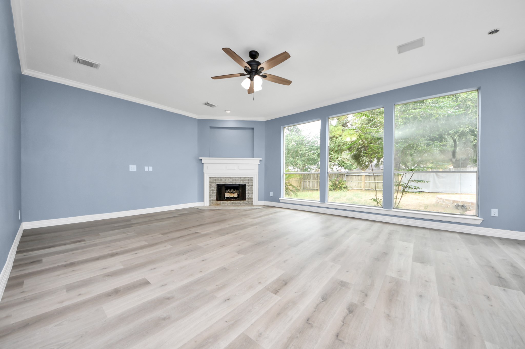 16203 Broken Timber Circle Property Photo 28