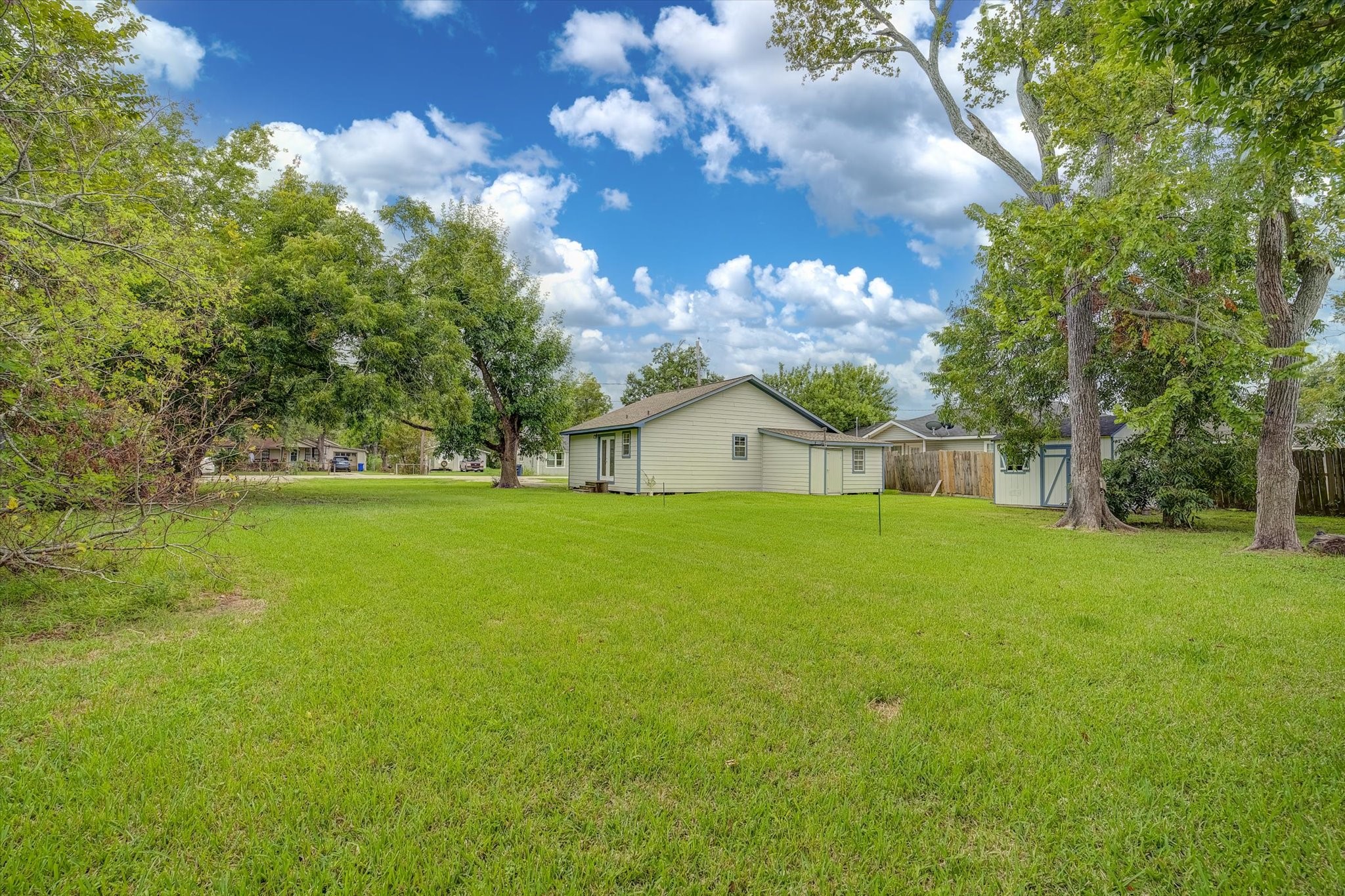 612 Harvey Street Property Photo 33