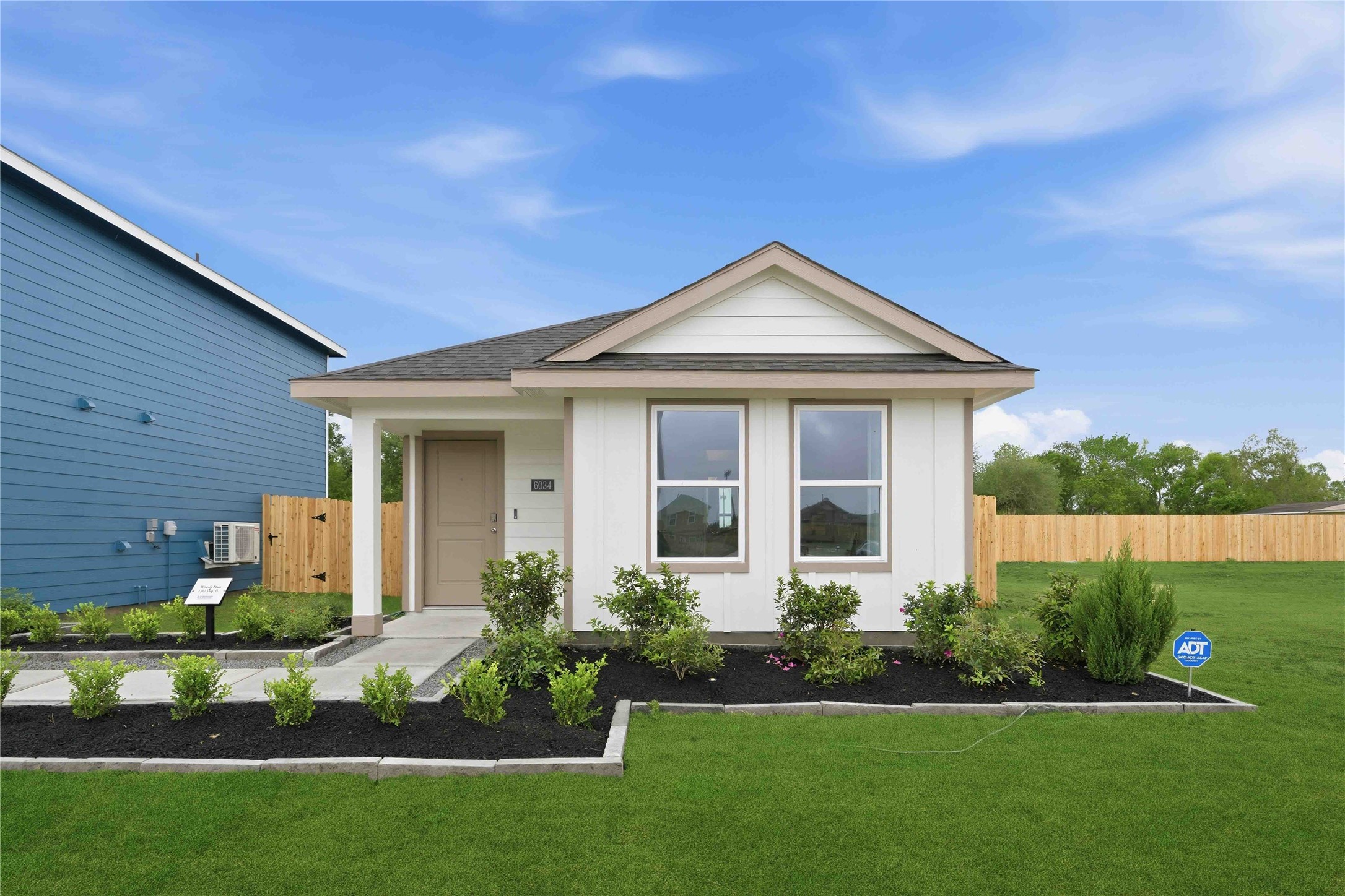 11703 Passion Fruit Street Property Photo 1