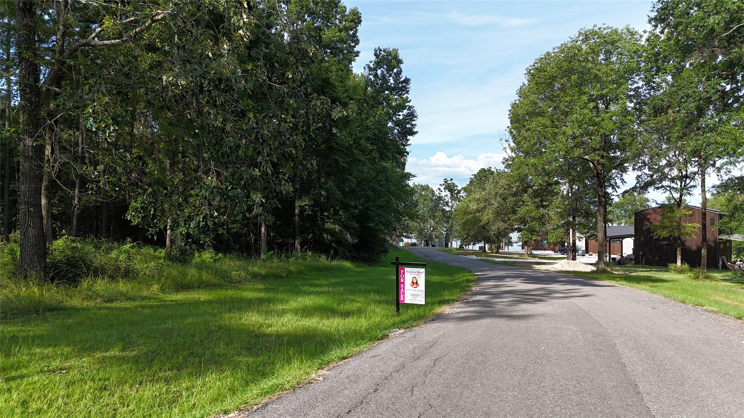035 Naples Way Property Photo 16