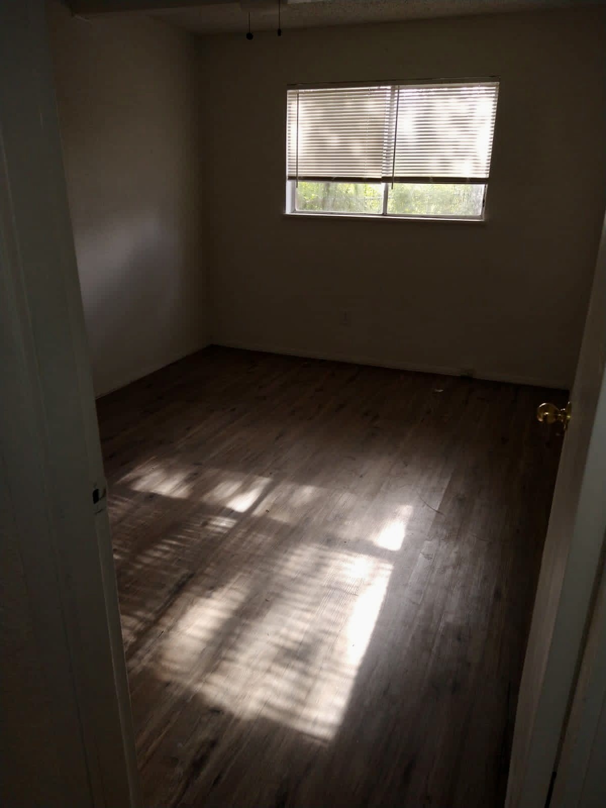 17042 Laurelwood Drive Property Photo 7