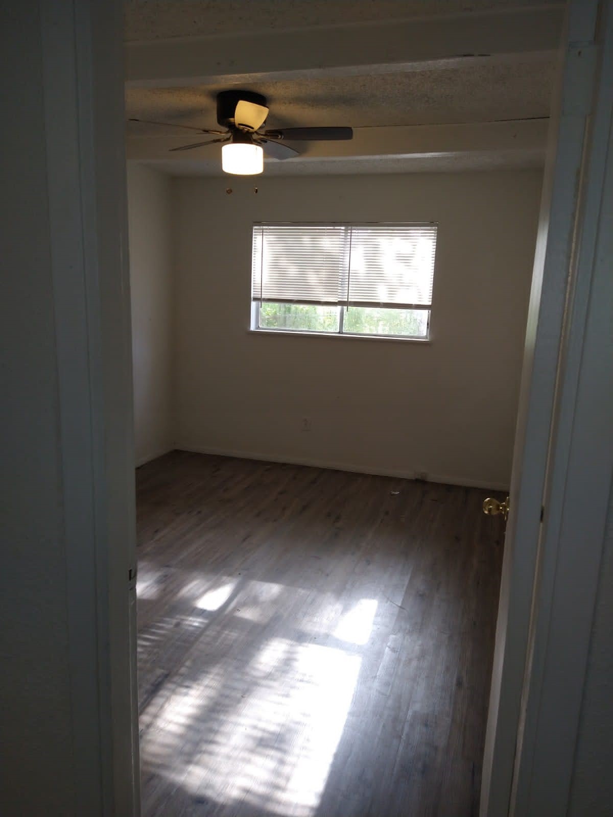 17042 Laurelwood Drive Property Photo 8