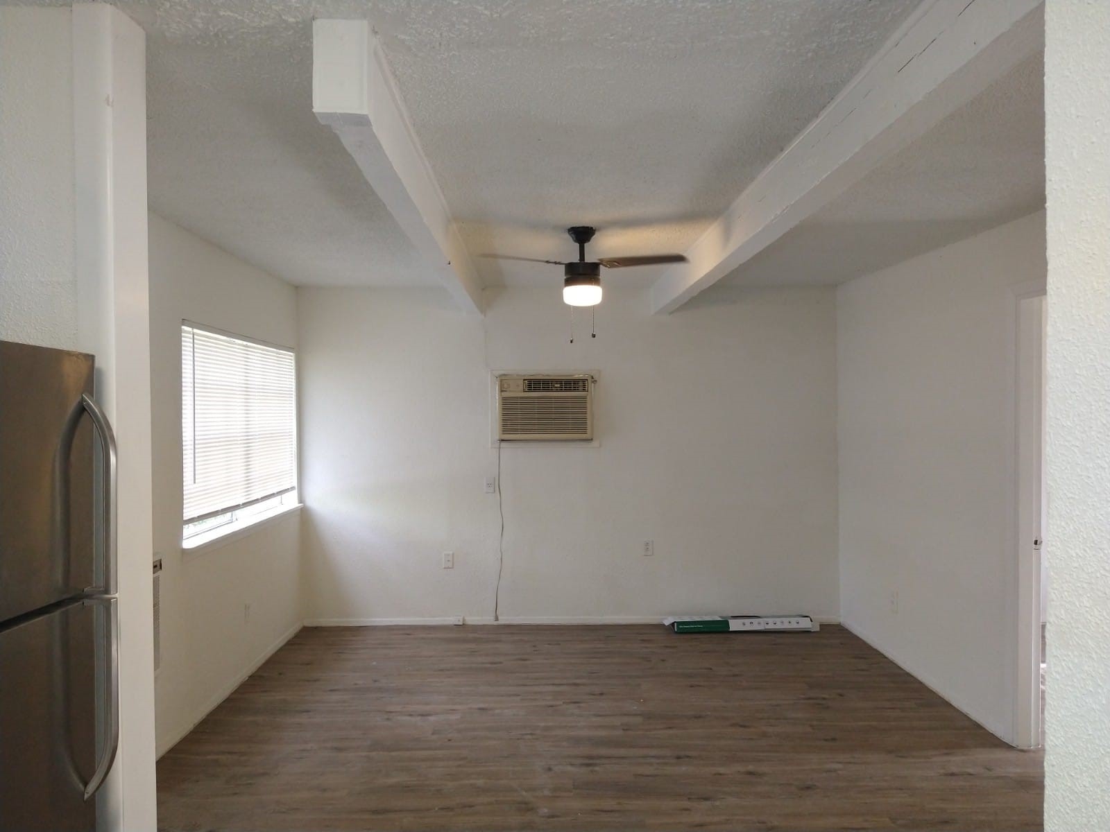 17042 Laurelwood Drive Property Photo 11