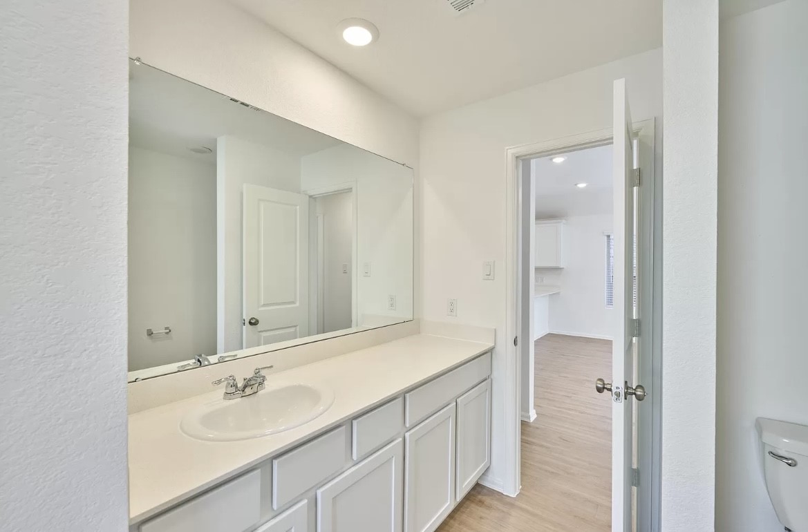 6313 Barrington Cliff Trail Property Photo 6