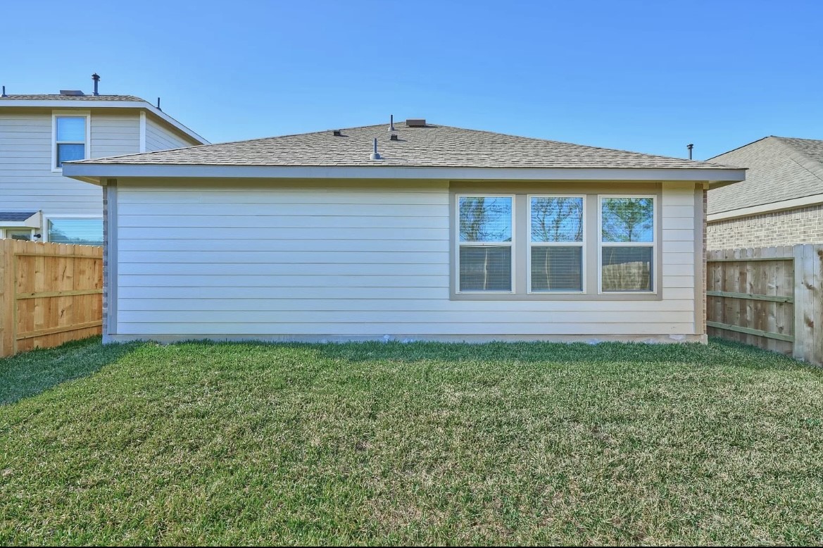 6313 Barrington Cliff Trail Property Photo 11