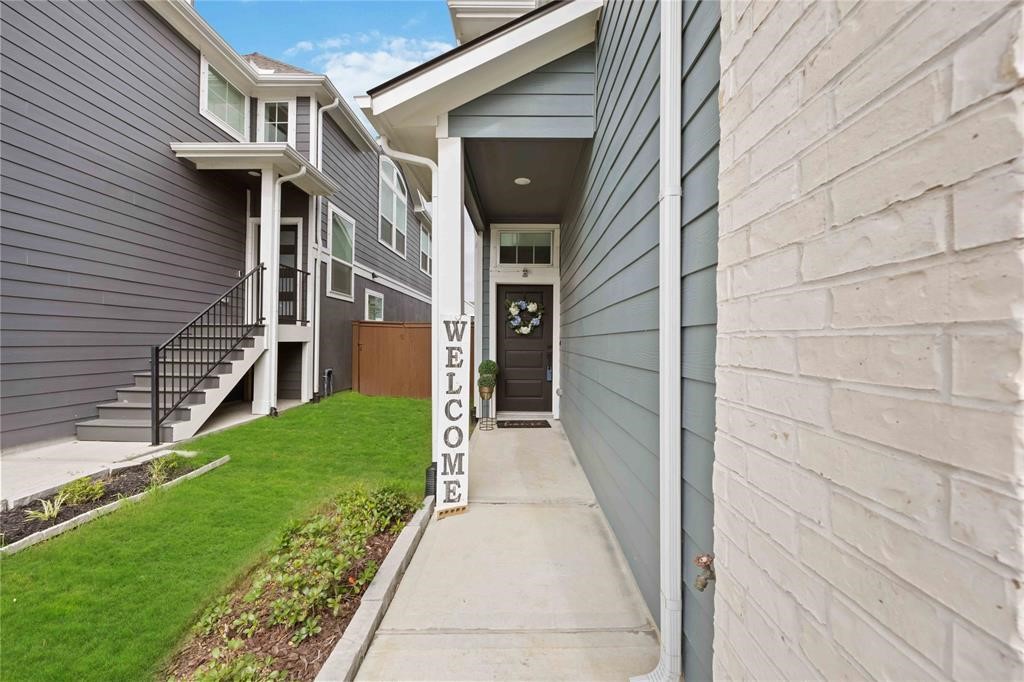 10014 Nectar Path Property Photo 3