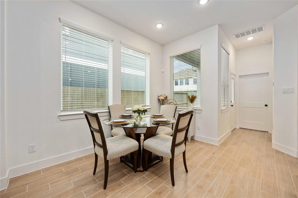 10014 Nectar Path Property Photo 8