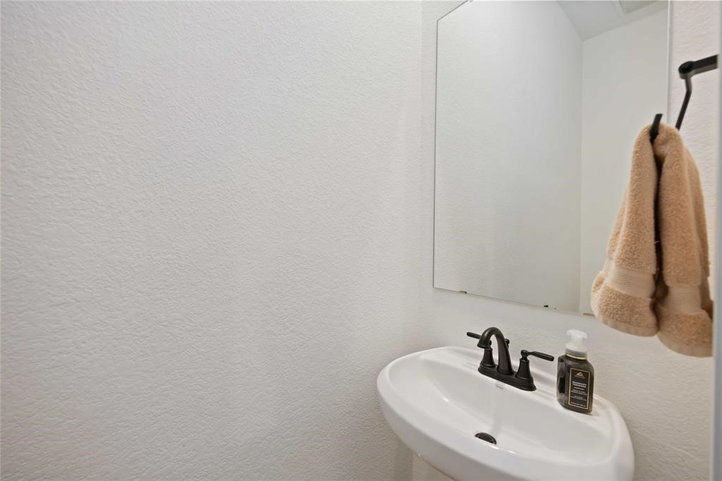 10014 Nectar Path Property Photo 12