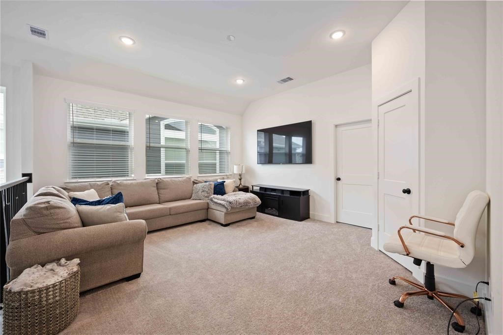 10014 Nectar Path Property Photo 15