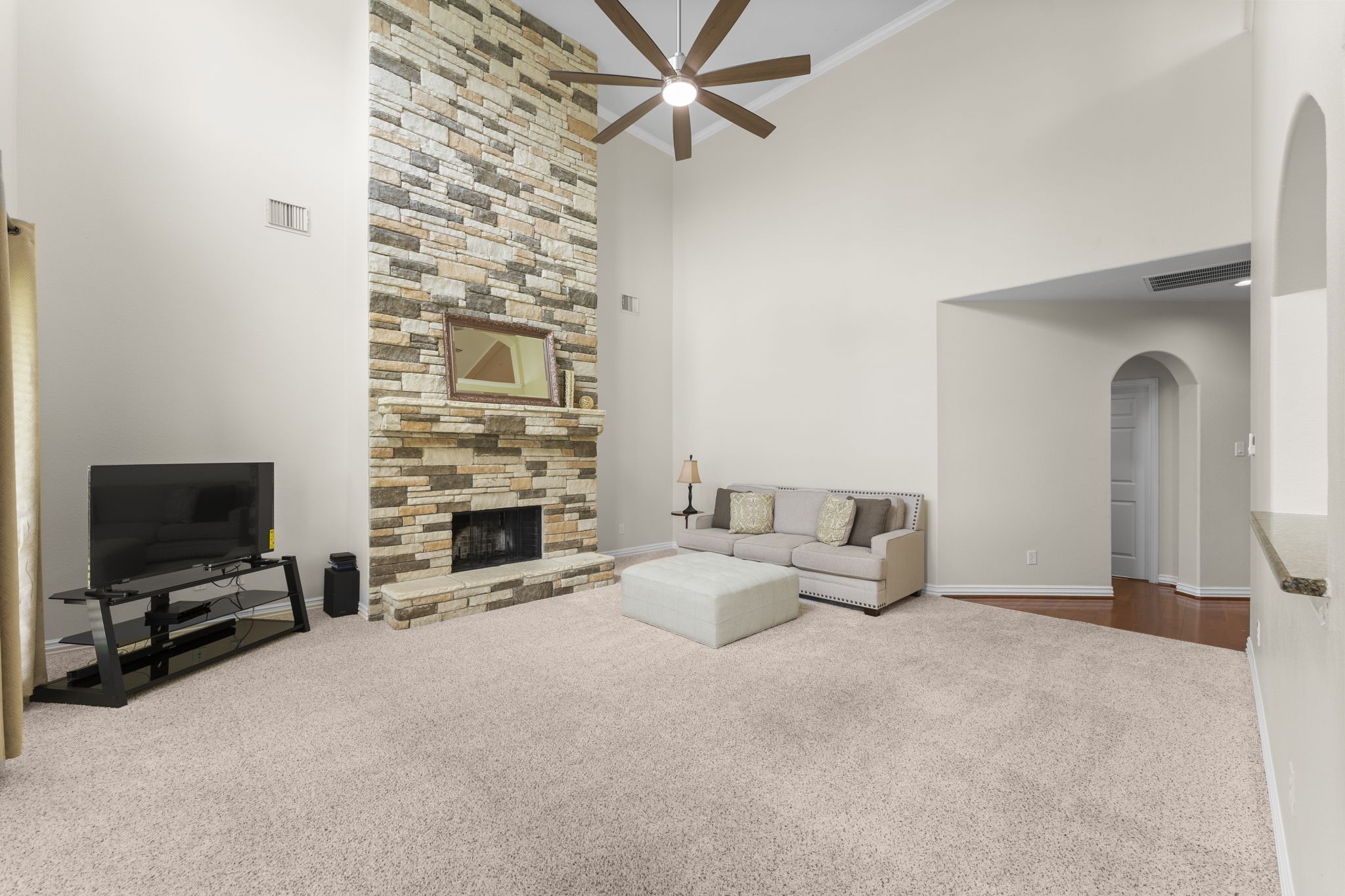 12611 Wandering Streams Drive Property Photo 12